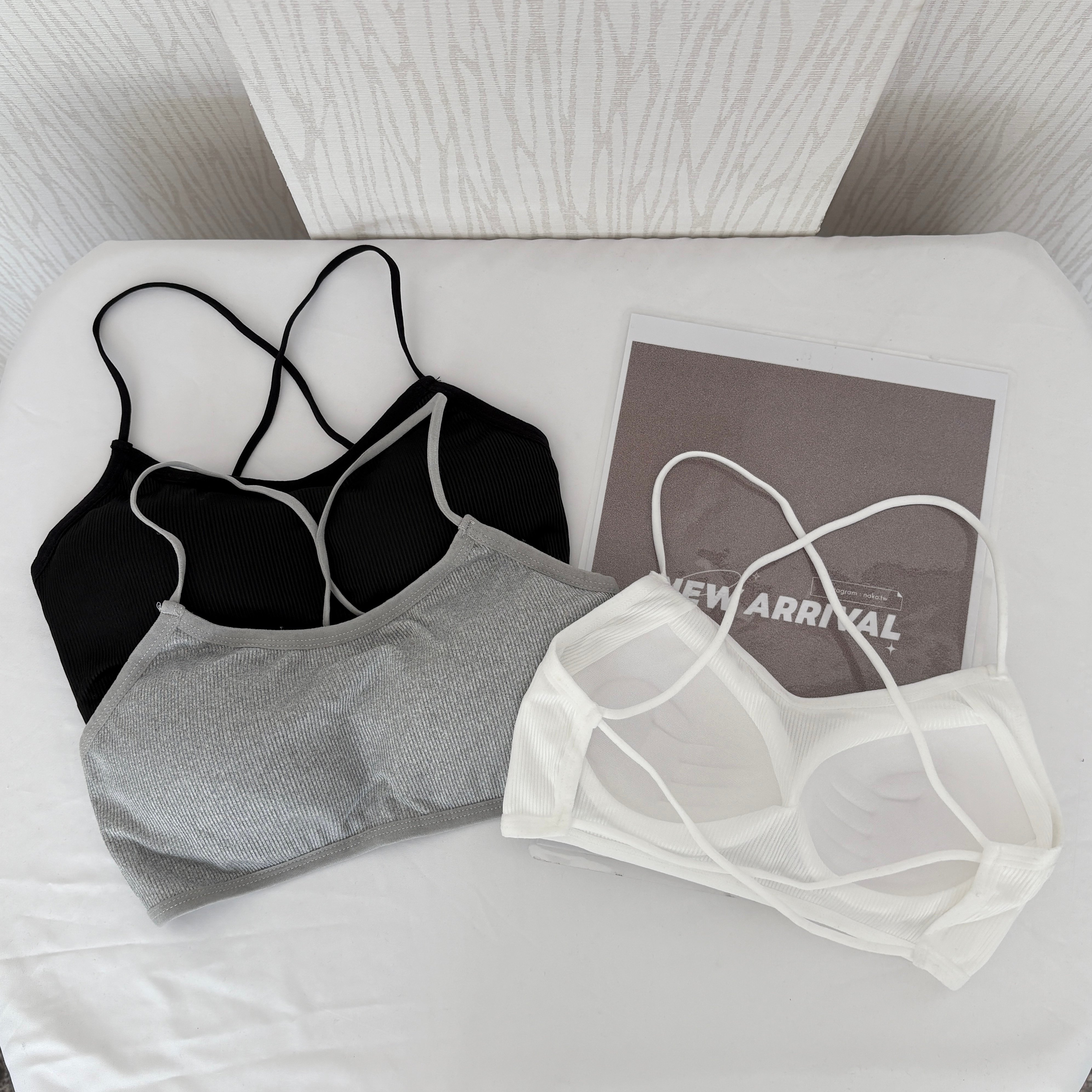 細肩交叉美背打底背心內衣