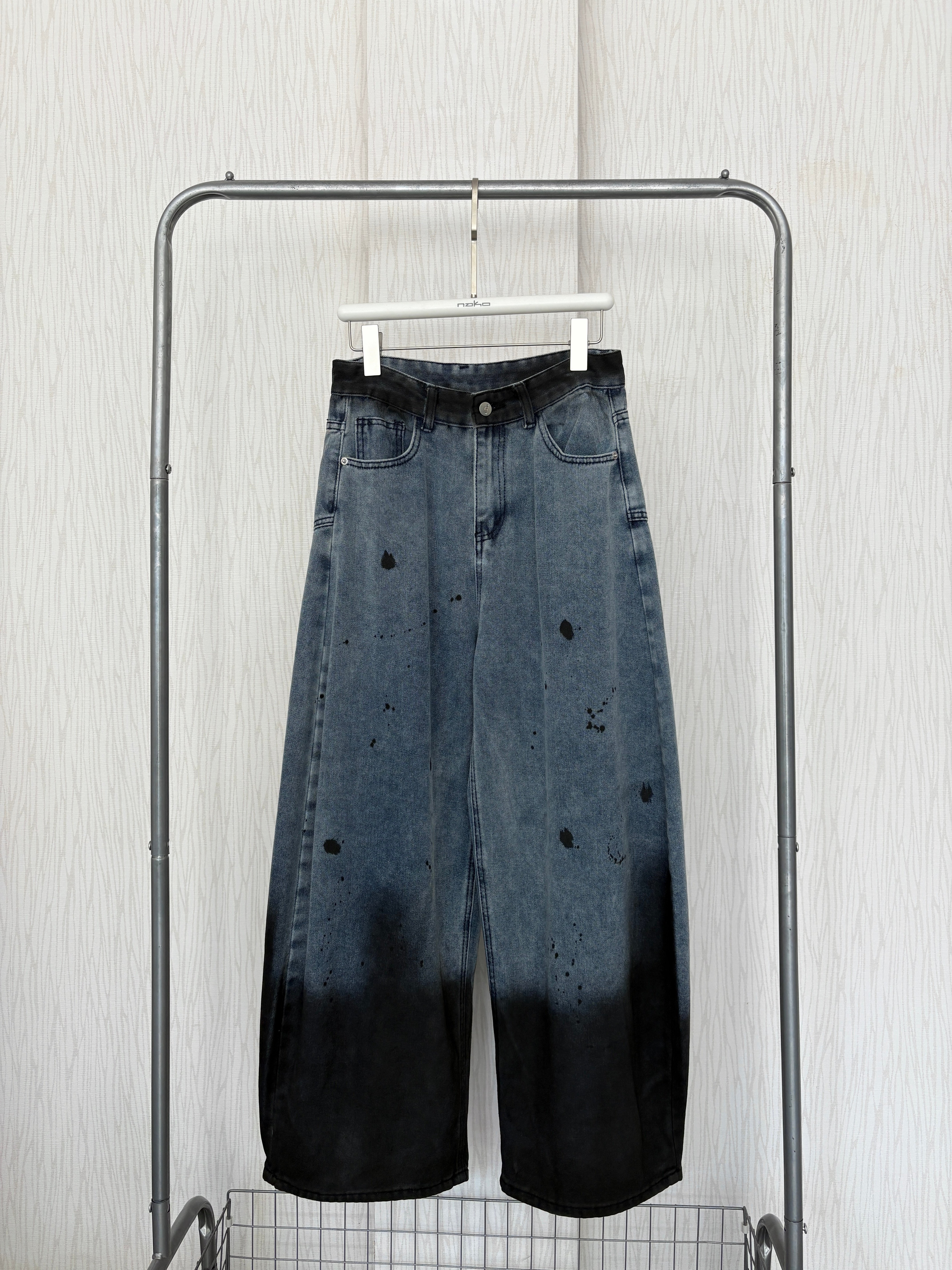 藝術髒染潑漆牛仔彎刀褲