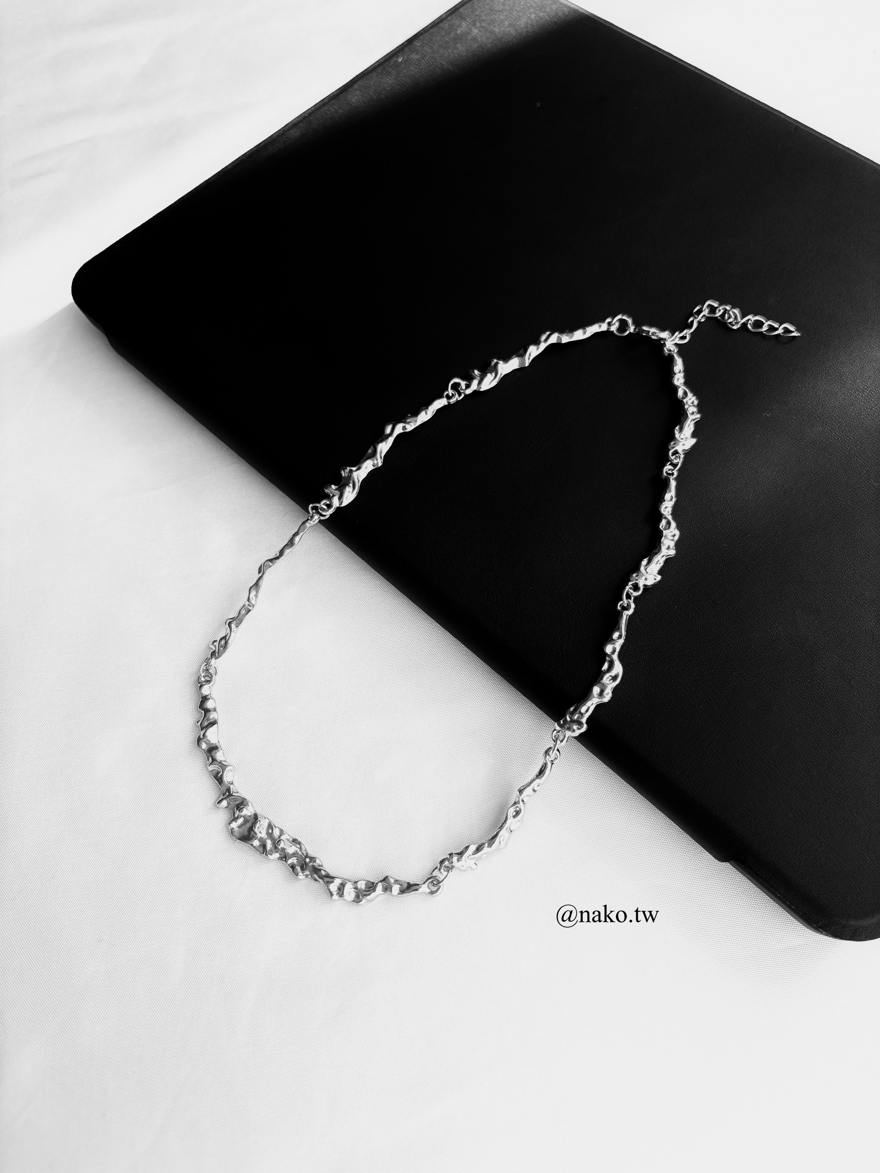 液態流銀短鍊鎖骨鍊