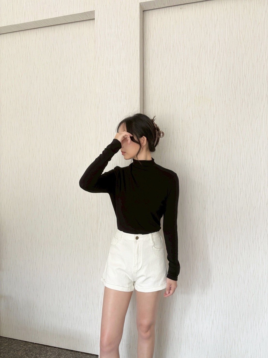 【換季特賣】薄款羊絨微立領上衣