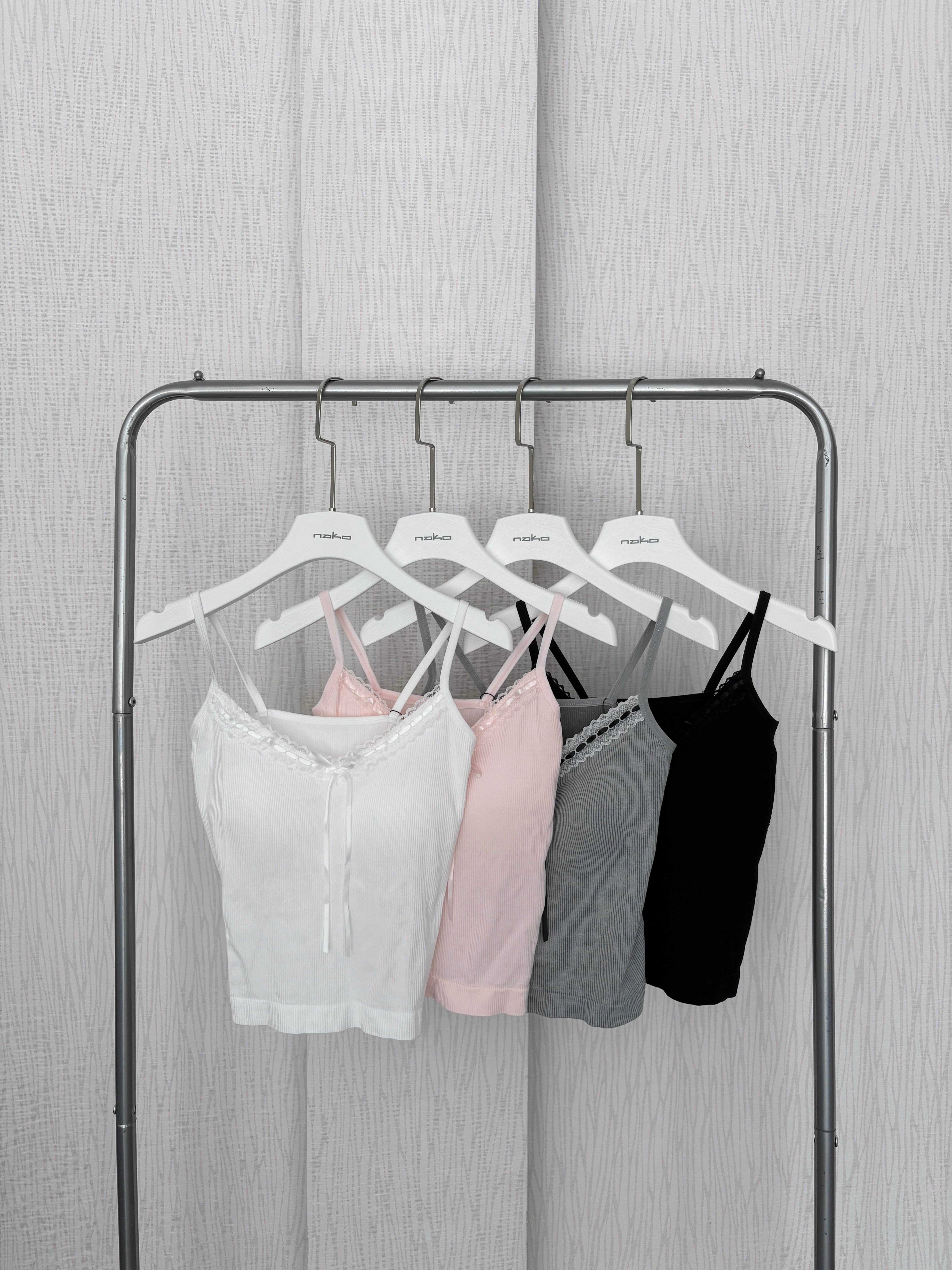 拼蕾絲緞帶結罩杯背心