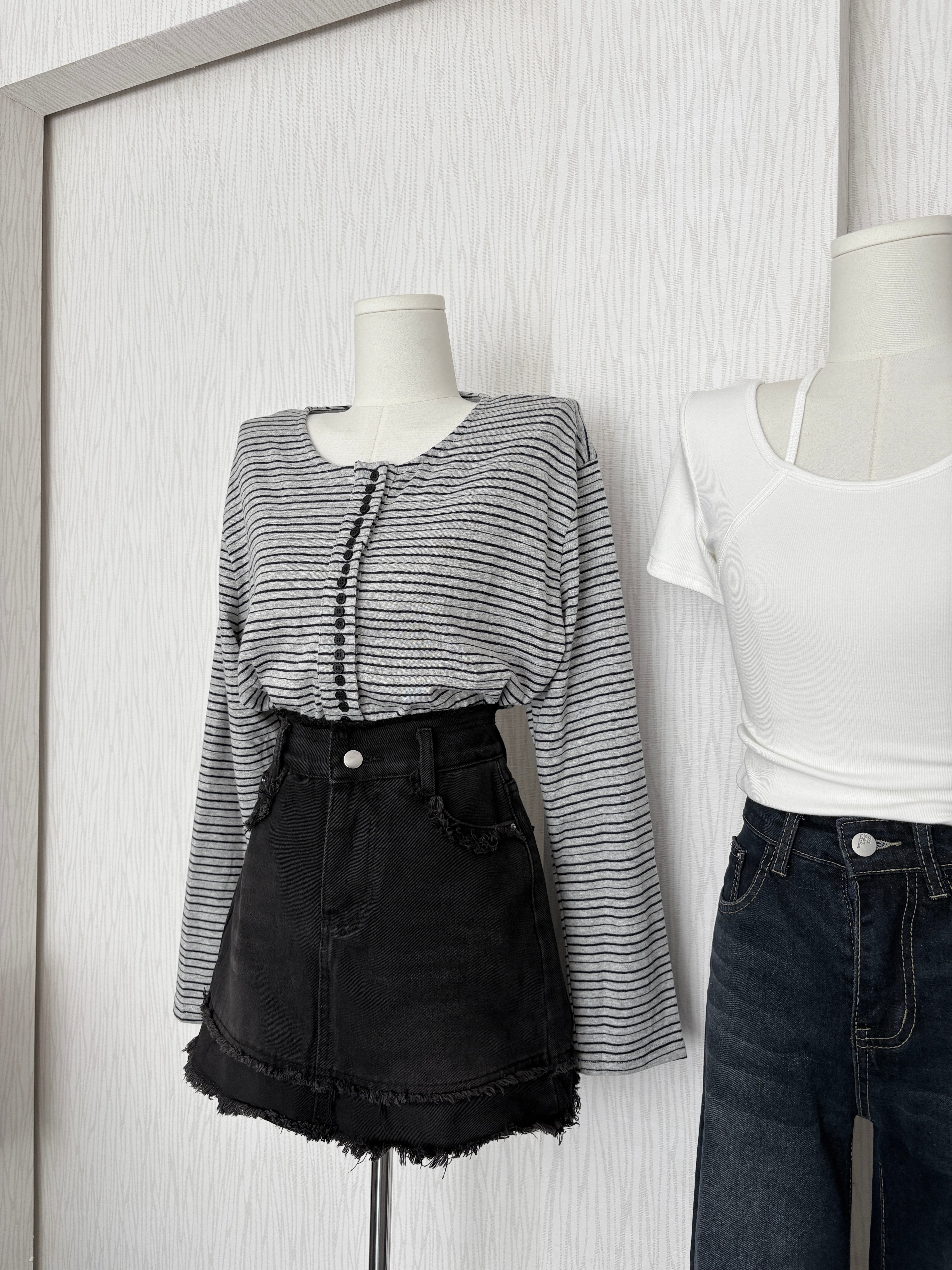 雙層毛邊黑色牛仔短褲裙