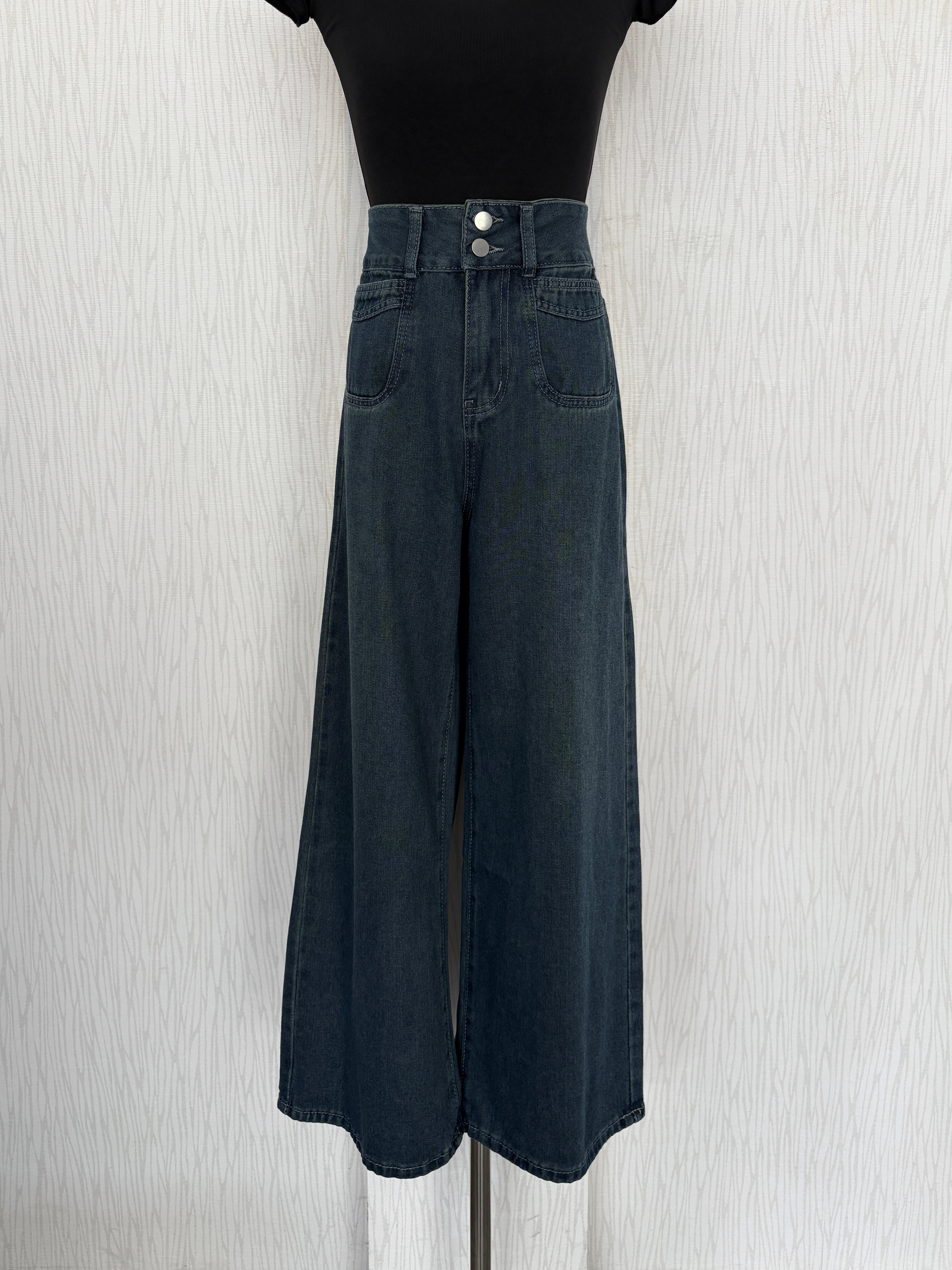 雙釦方口袋深藍色高腰直筒牛仔寬褲