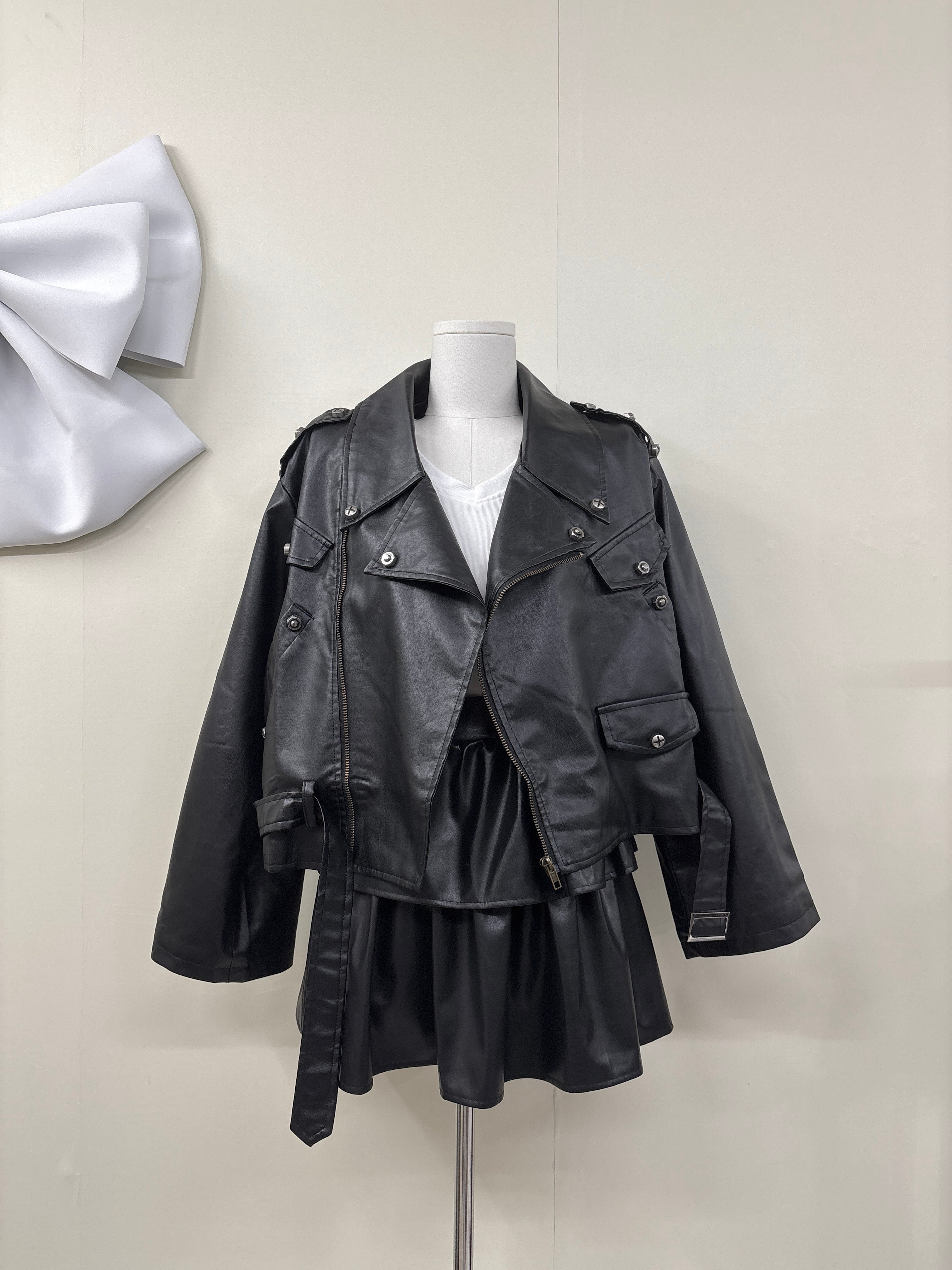 【現貨】古銅螺絲釦皮外套