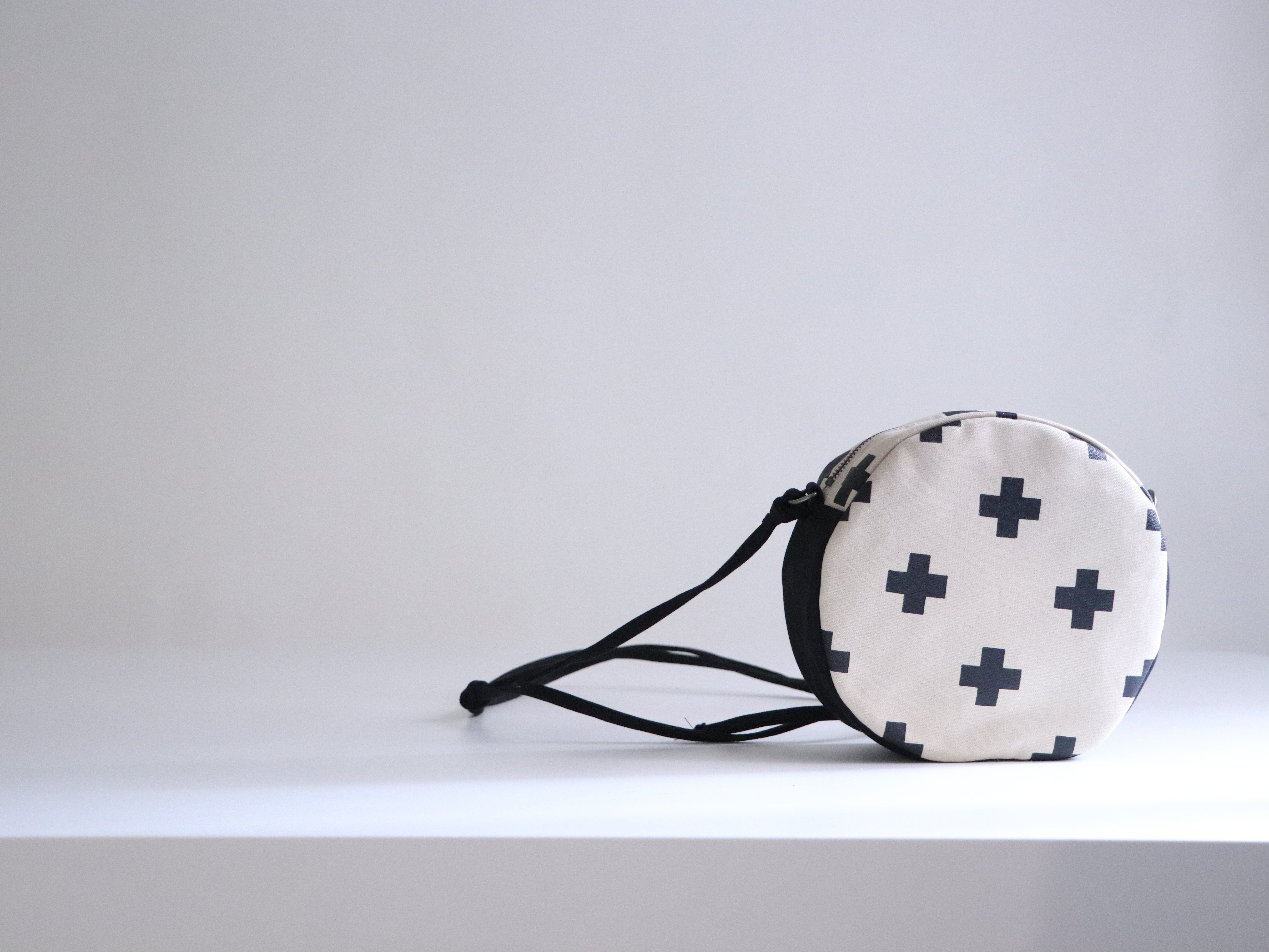 DIY材料包：圓圓斜背小包