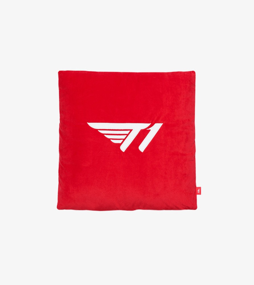 T1 Logo Cushion 抱枕