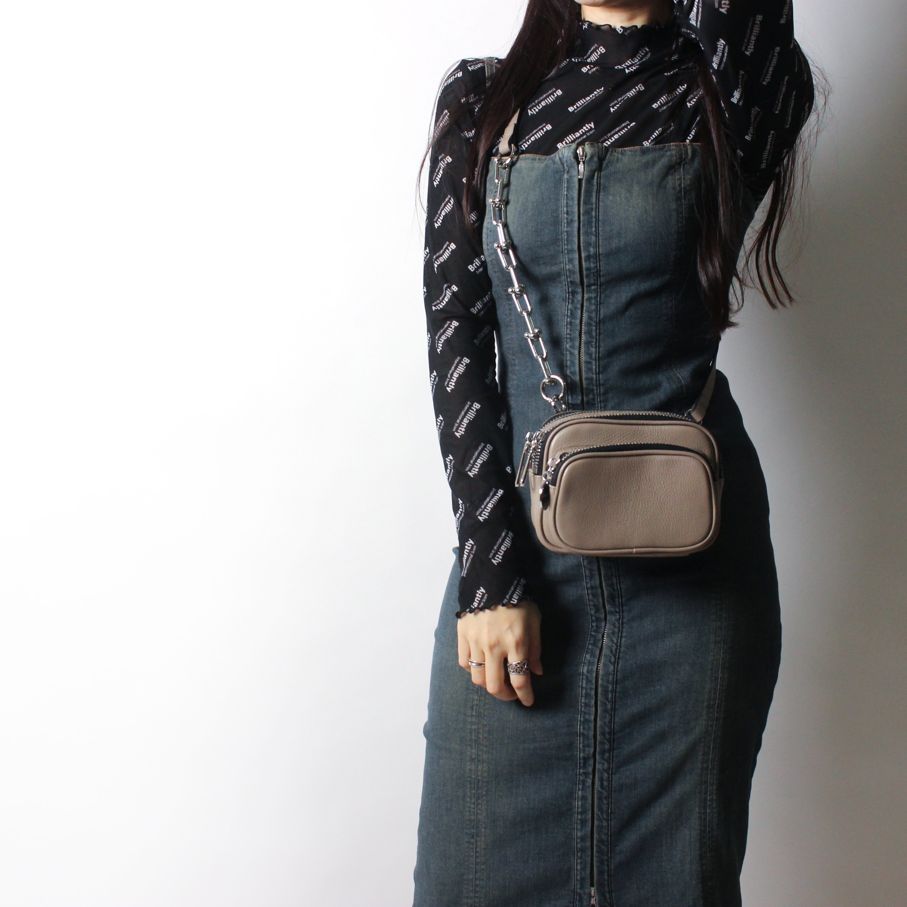 金屬真皮拉鍊造型小方包