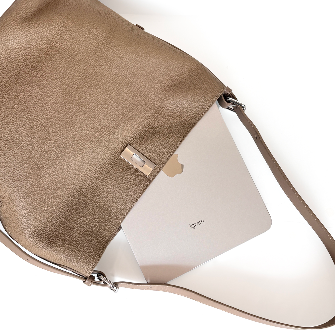 Arcé柔弧真皮側帶包