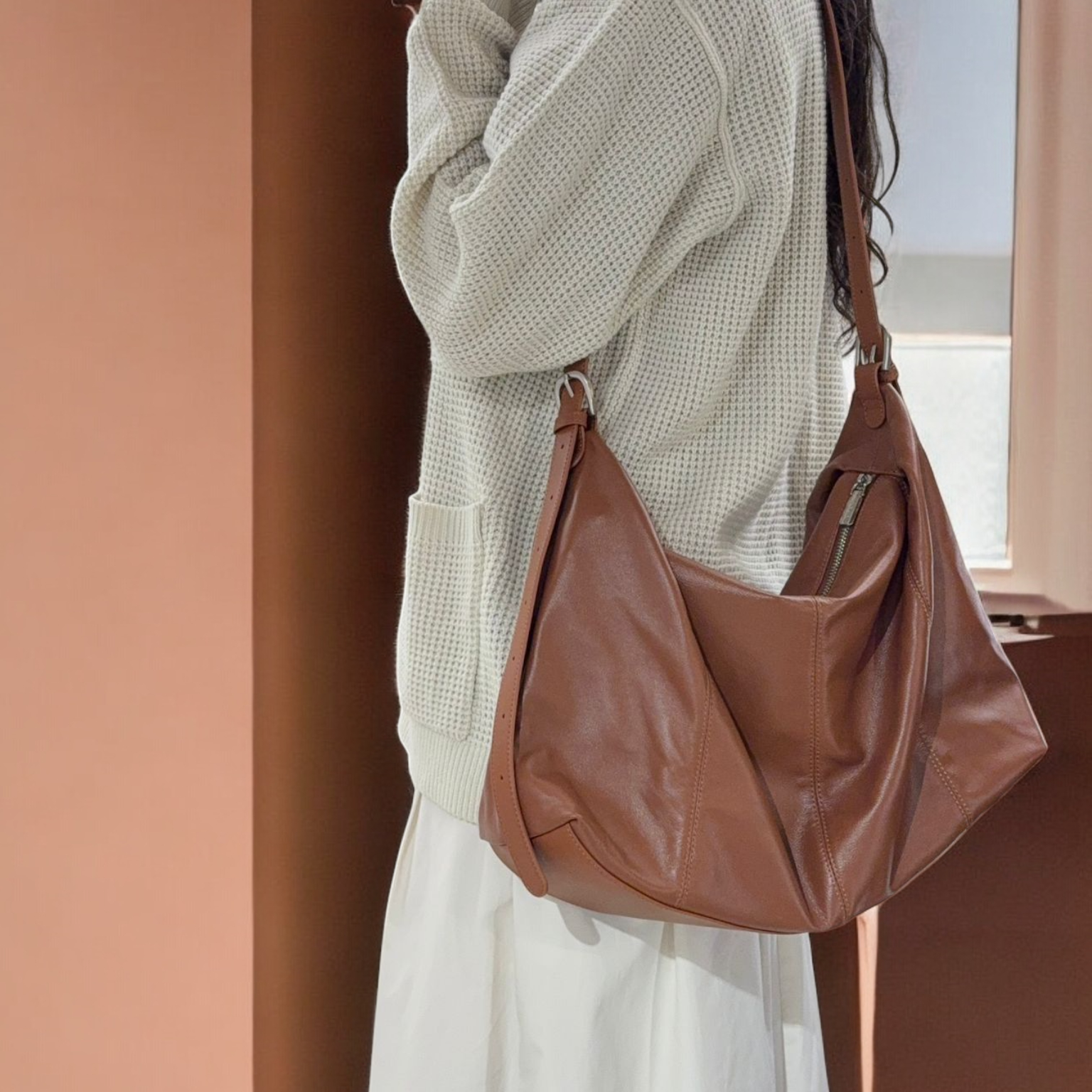 Étoffe｜伊朵芙真皮柔雲肩包-咖啡