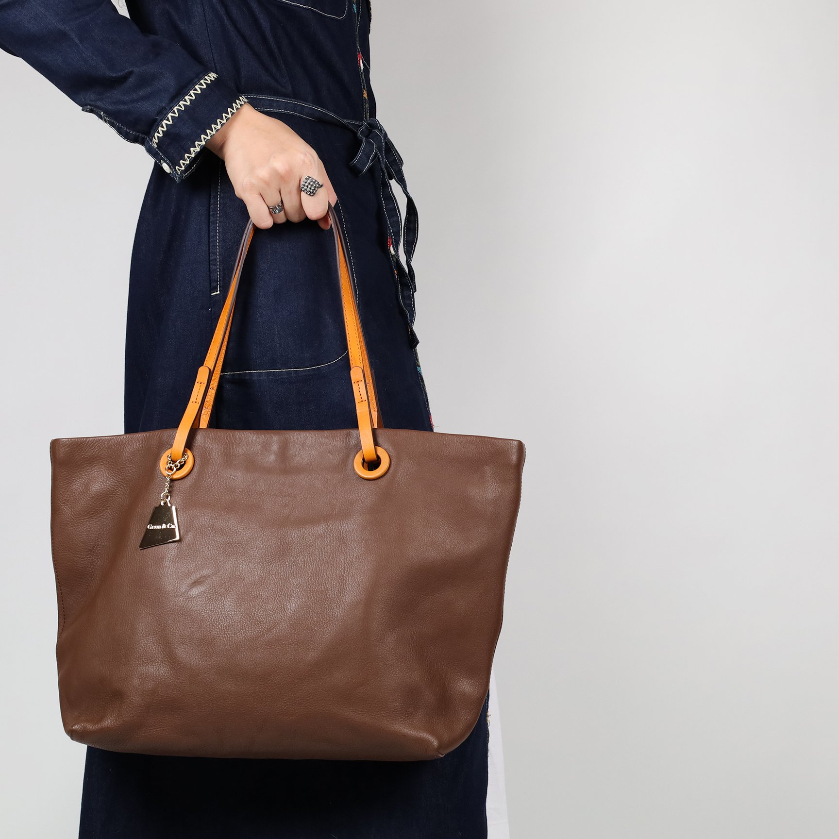 頭層牛皮撞色細節托特包