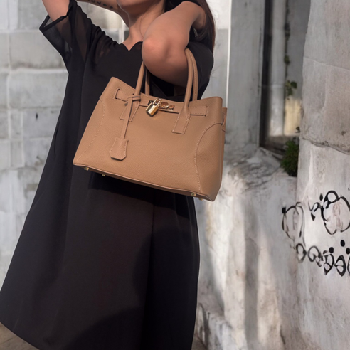 Éclat 真皮鎖釦三層手提包