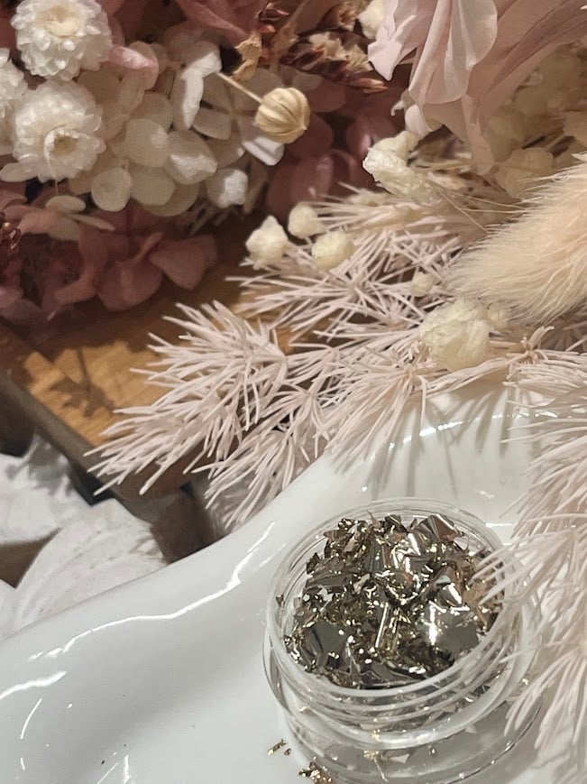 美甲素材~金箔紙大片香檳金色