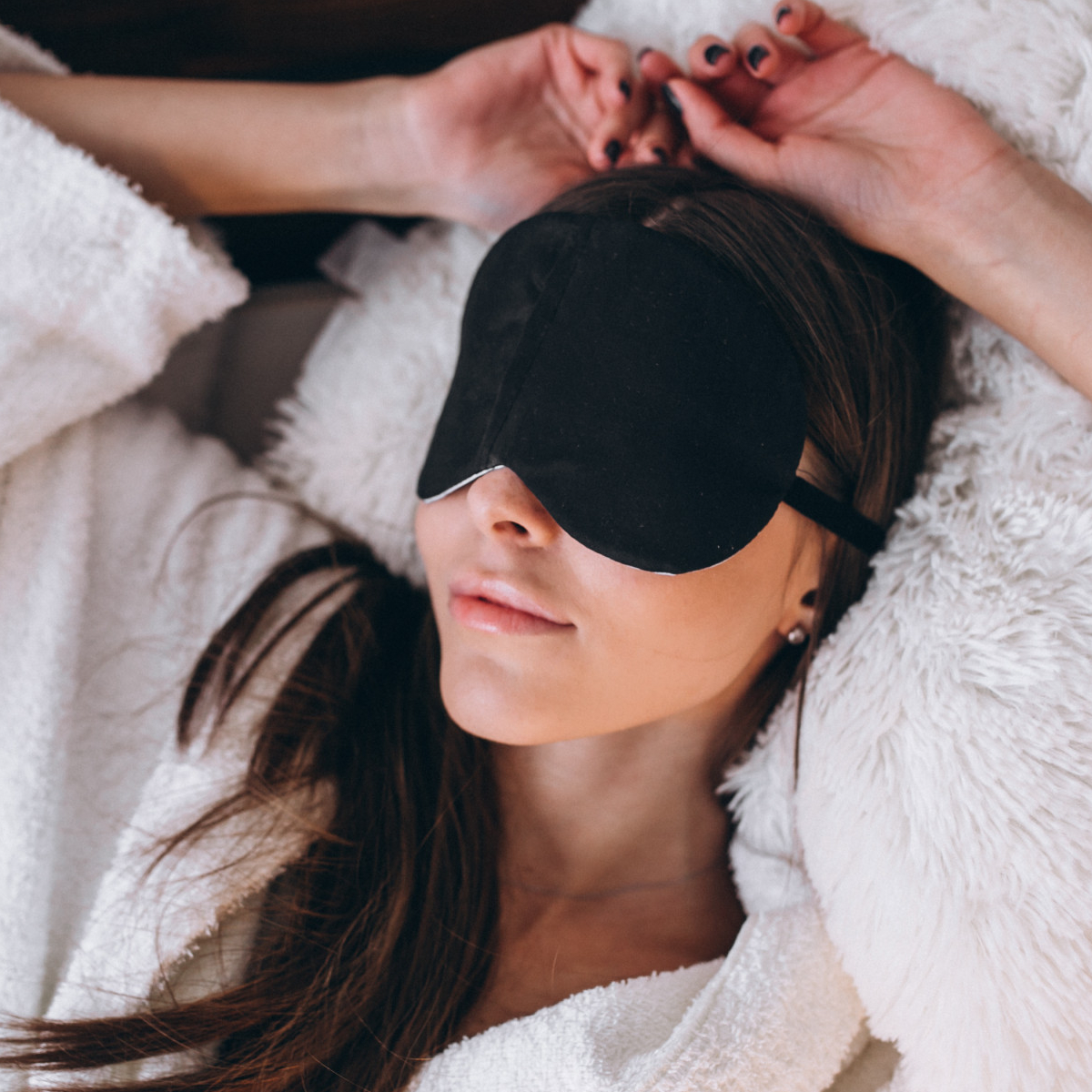 夜間修護的黃金時段：揭秘睡美人肌膚逆齡奧秘