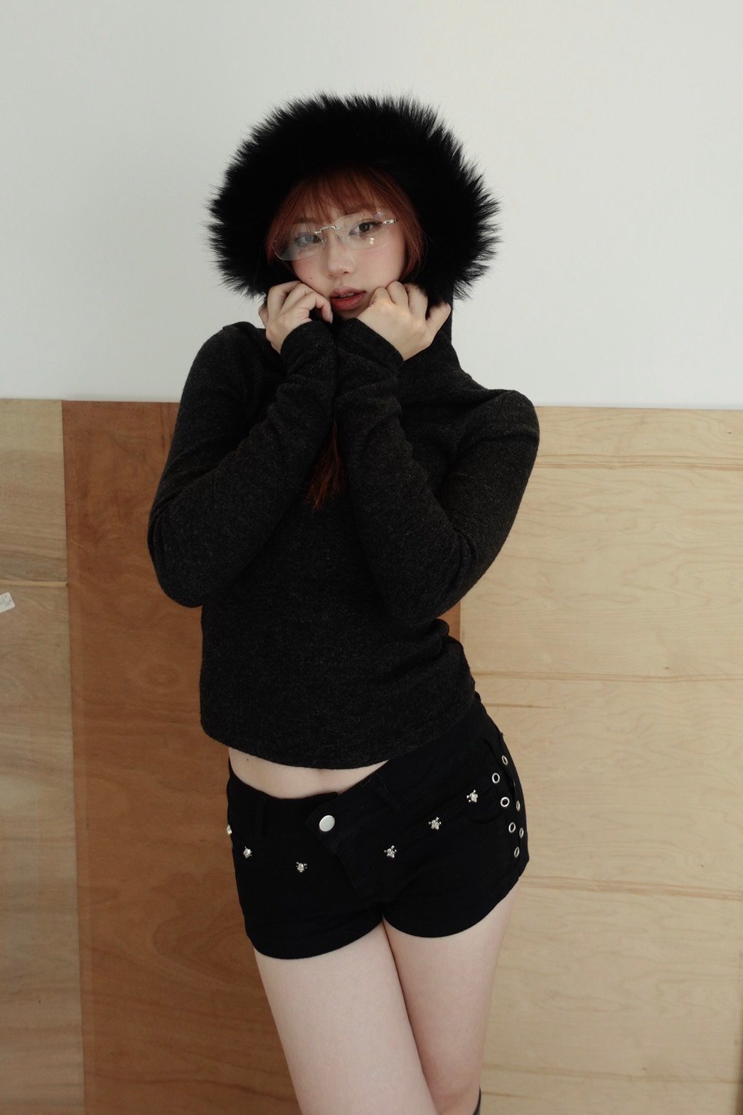 B21 連帽毛毛合身上衣