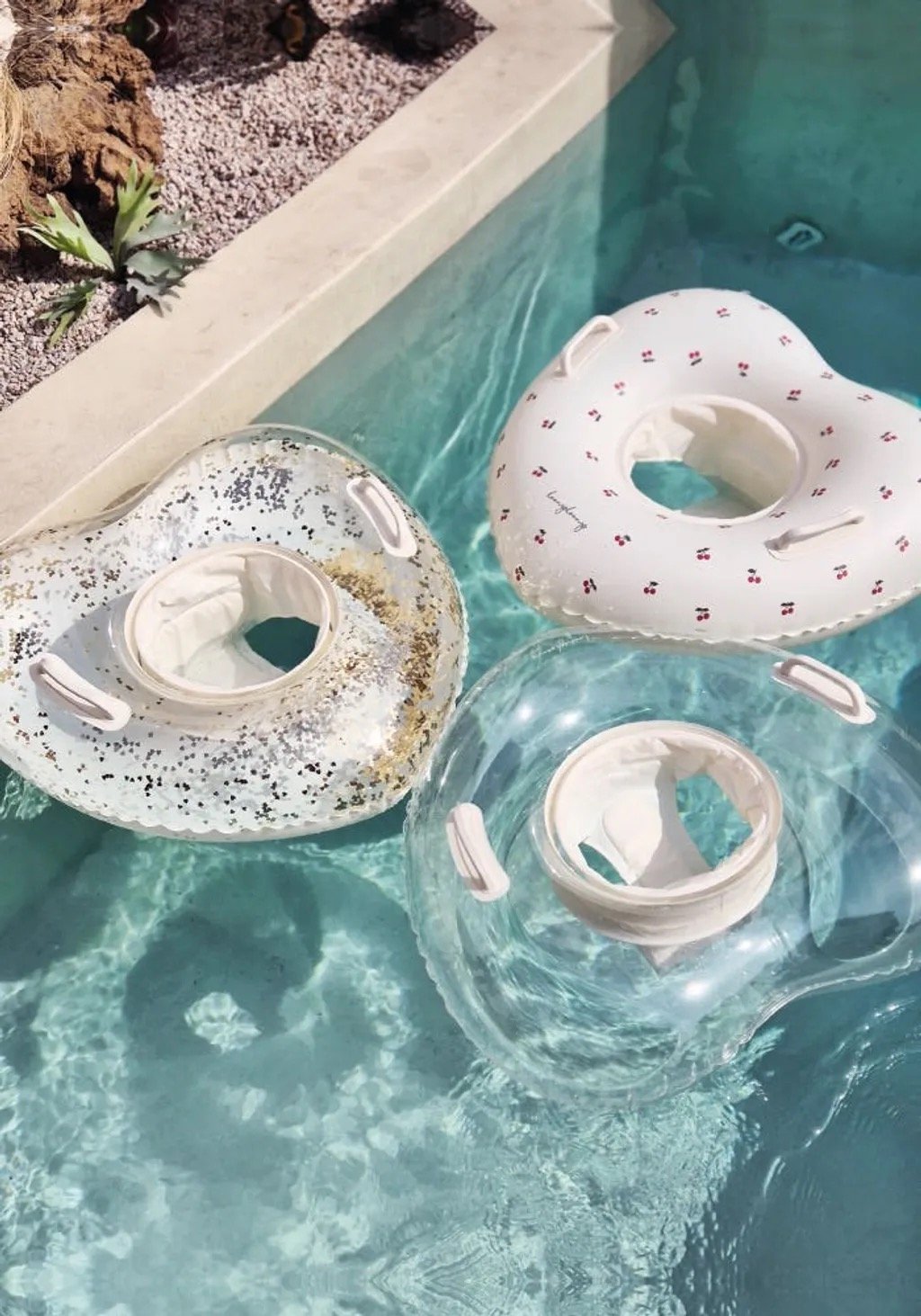 夏日可愛心型泳圈 (3款)