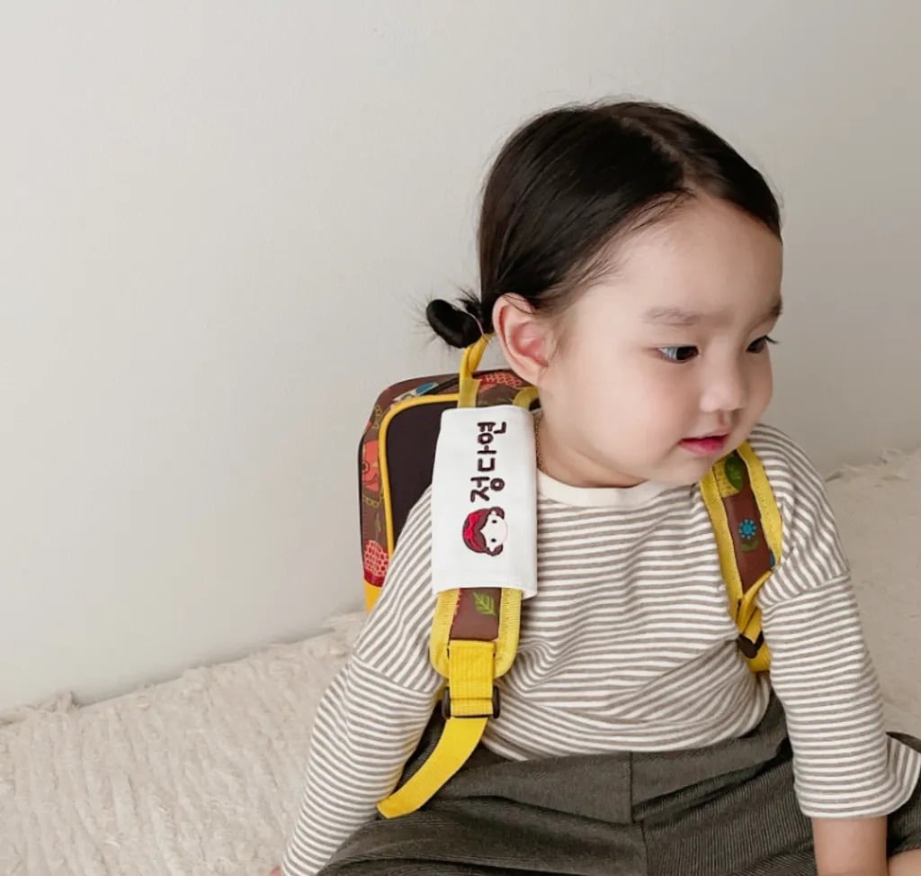 手工刺繡魔術貼名牌扣搭