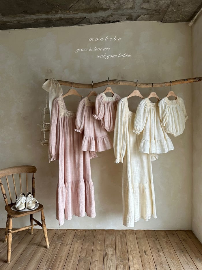 親子｜蕾絲方領洋裝 (2色)