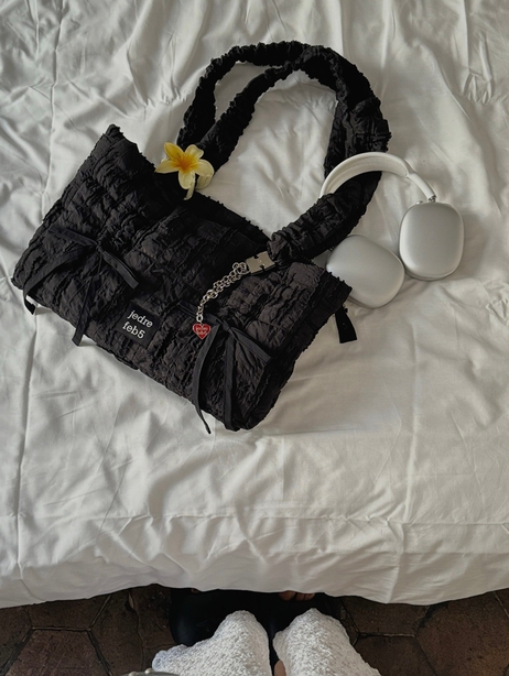 ★早期完売★JEDREFEB5★Puffer bag mini★日本未入荷★ JEDREFEB5 Puffer Butterfly Bag Small