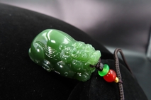 和田玉 【碧玉】 貔貅ペンダント 20*11*8／4g 【国家鑑定機関認可済】 和田玉 【碧玉】 貔貅ペンダント 20*11*8／4g 【国家鑑定機関認可済