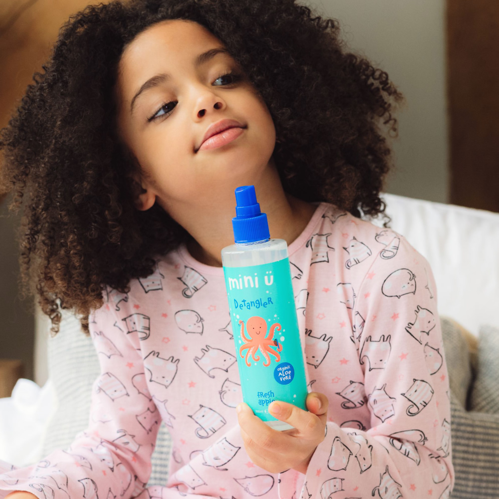 英國MINI U-清新蘋果柔順髮噴霧(250ml)4