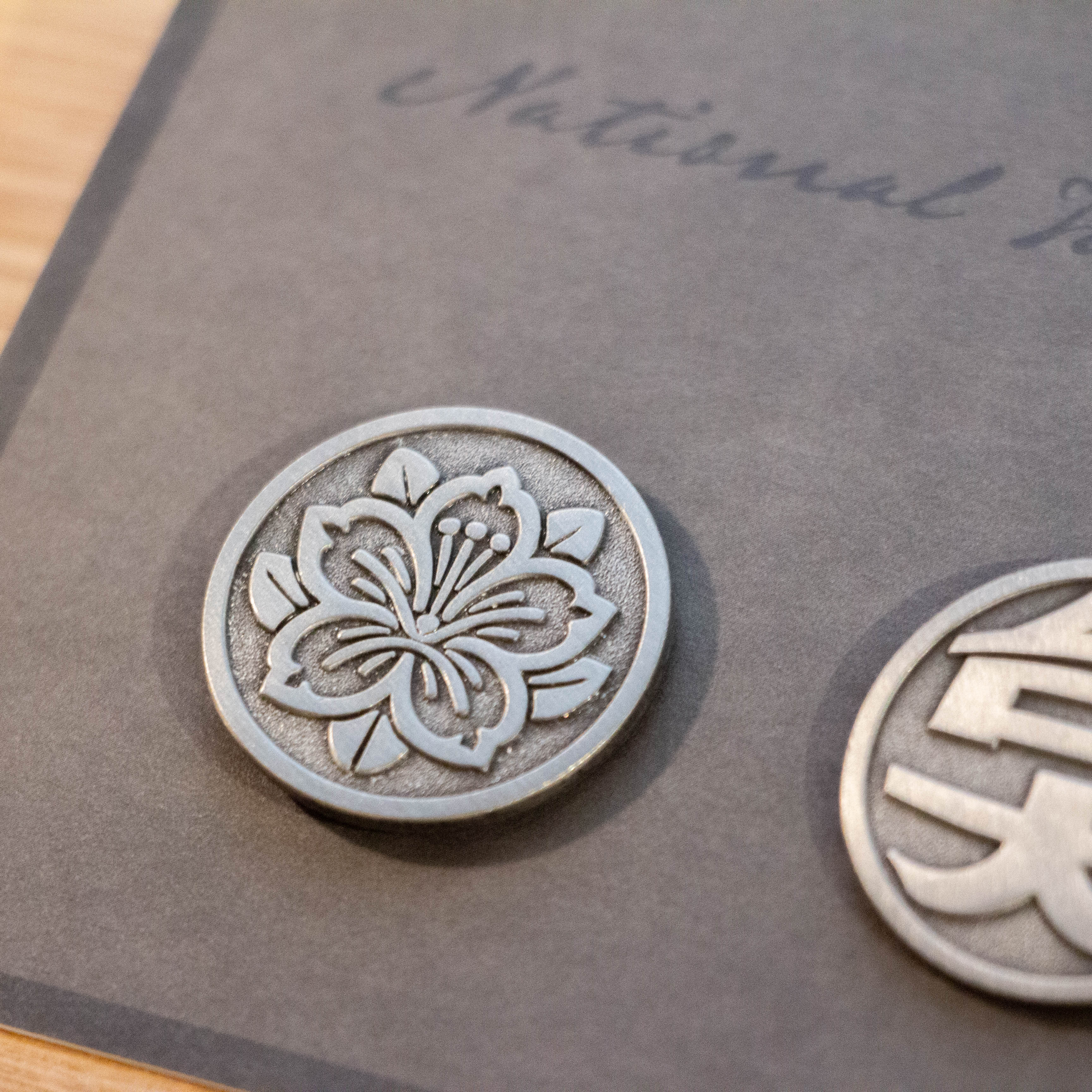 NTU 紀念徽章組－兩色4