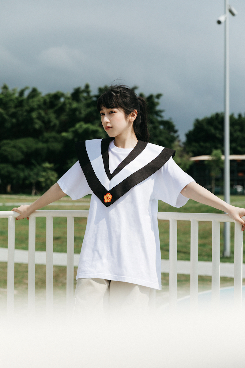 NTU 學士畢業領巾 Bachelor Hood1