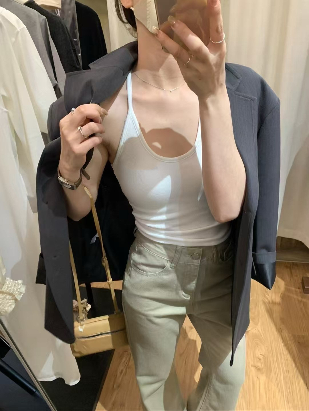 衝量款正肩U領吊帶（四個色）19