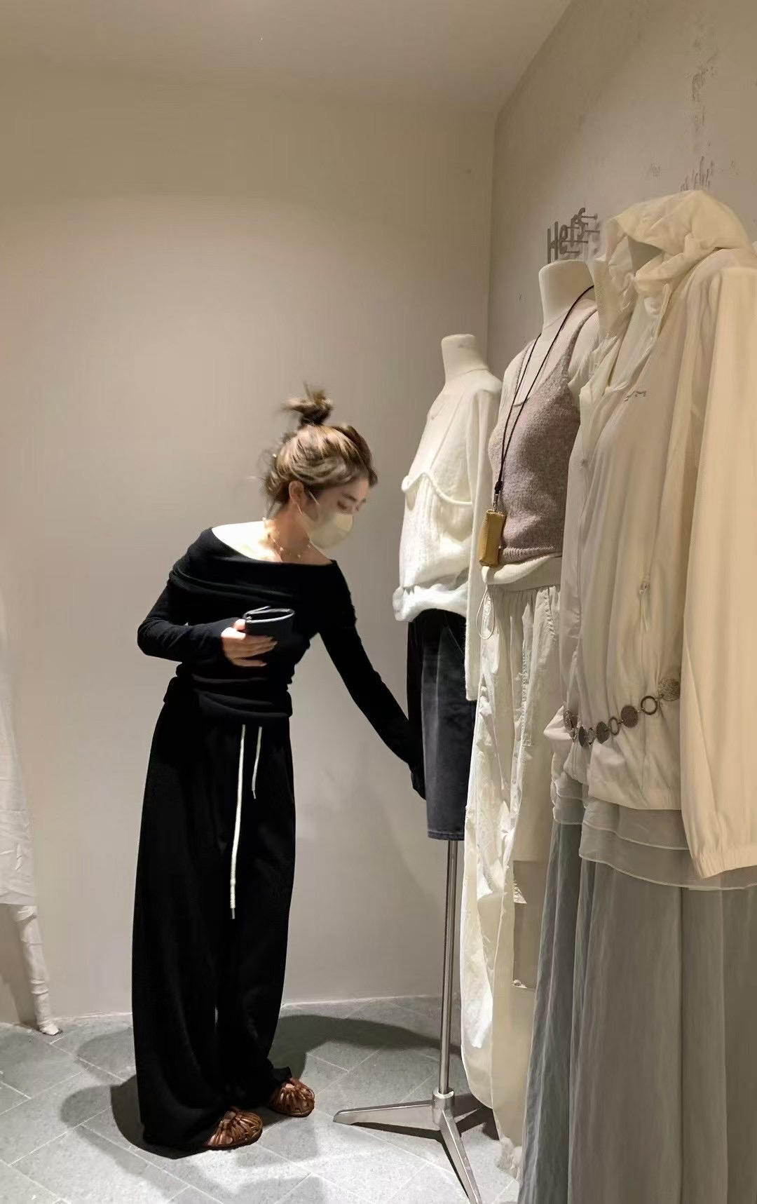 早春第一條運動腿王褲9