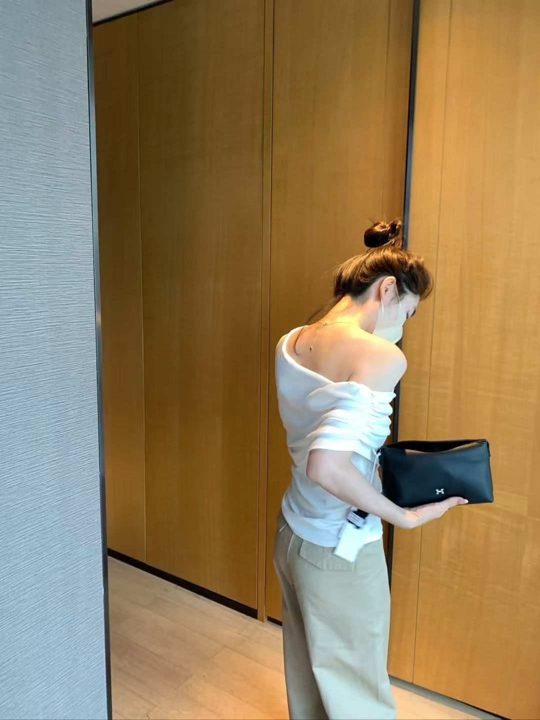 瘋狂自留款單袖拉肩t9