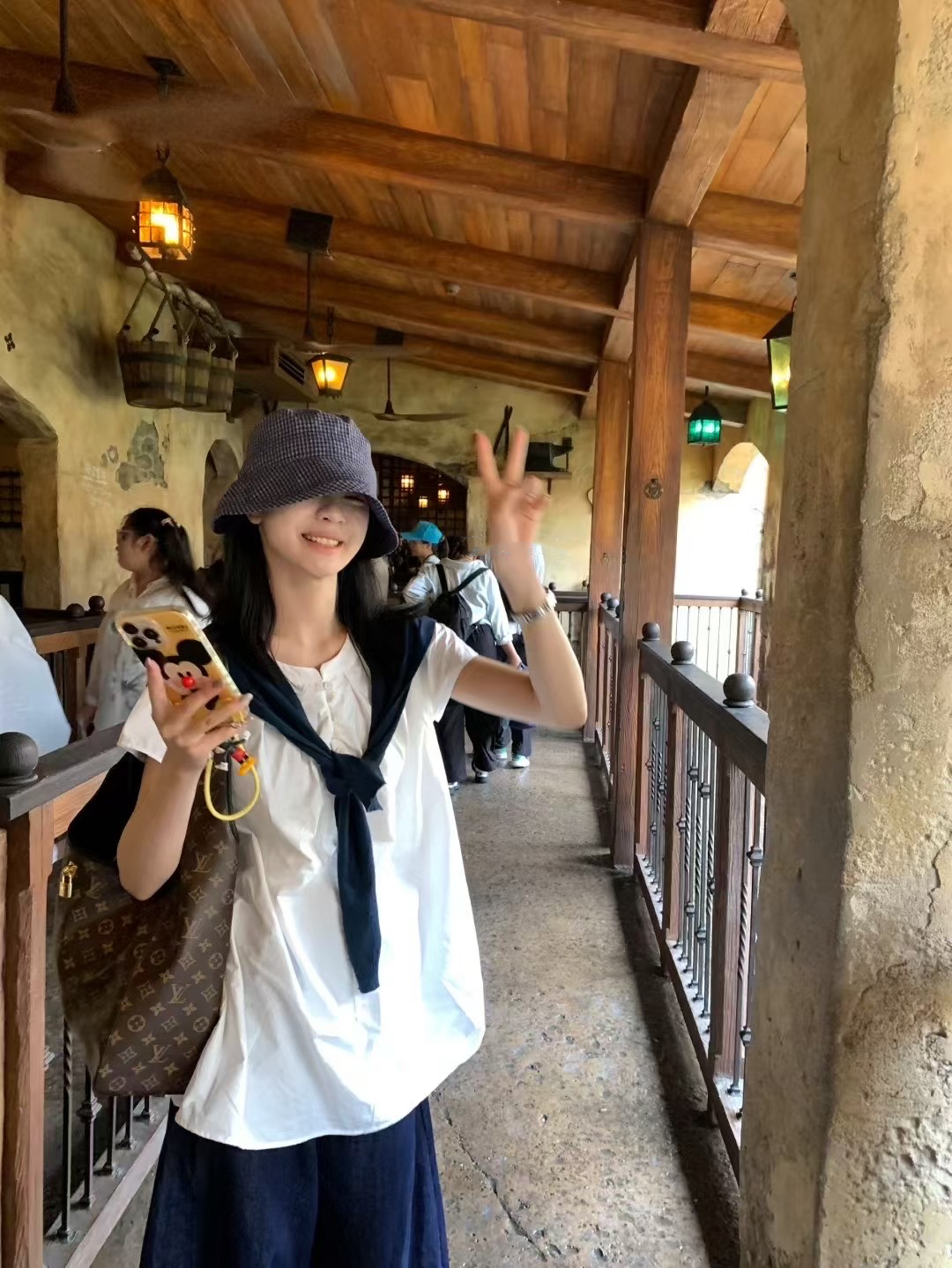 私服中長白襯衣裙6