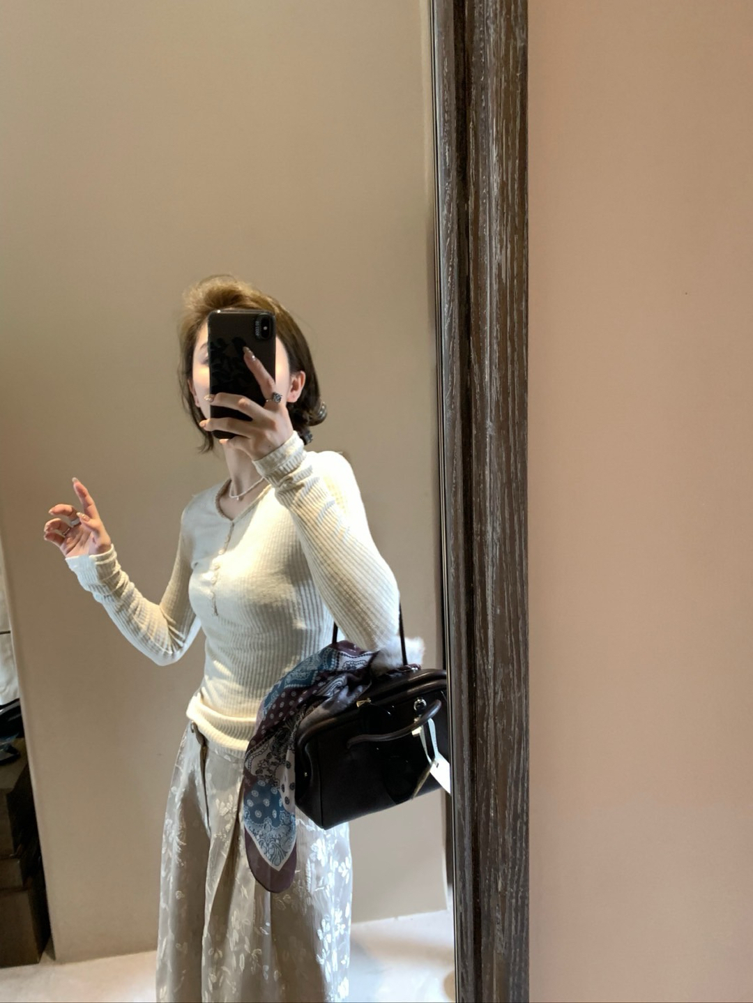 v領曲線迴廊上衣7