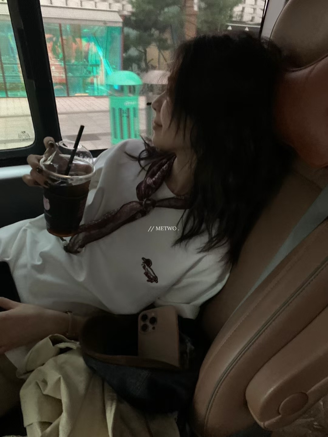 Burberr*大牌白tee4