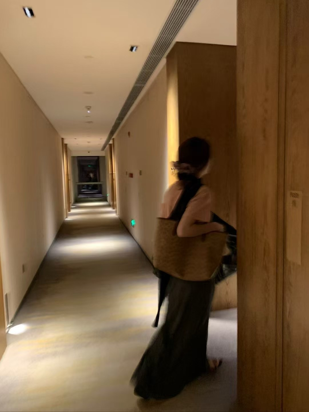 高級料！4色珠光tee12