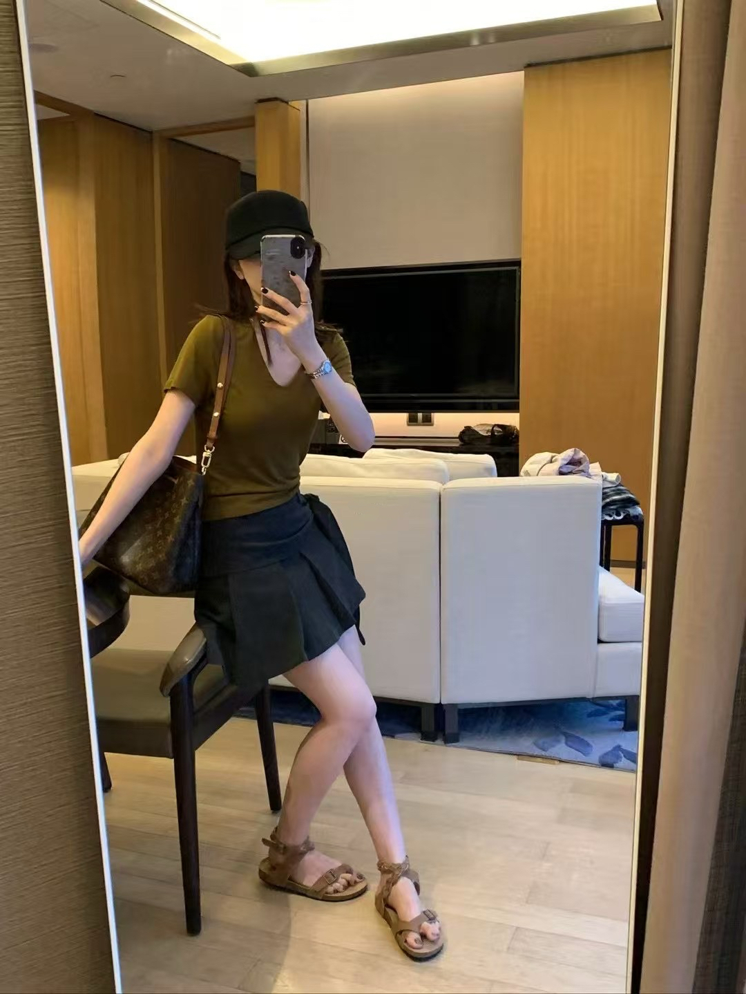 天絲高品料V領紙片tee12