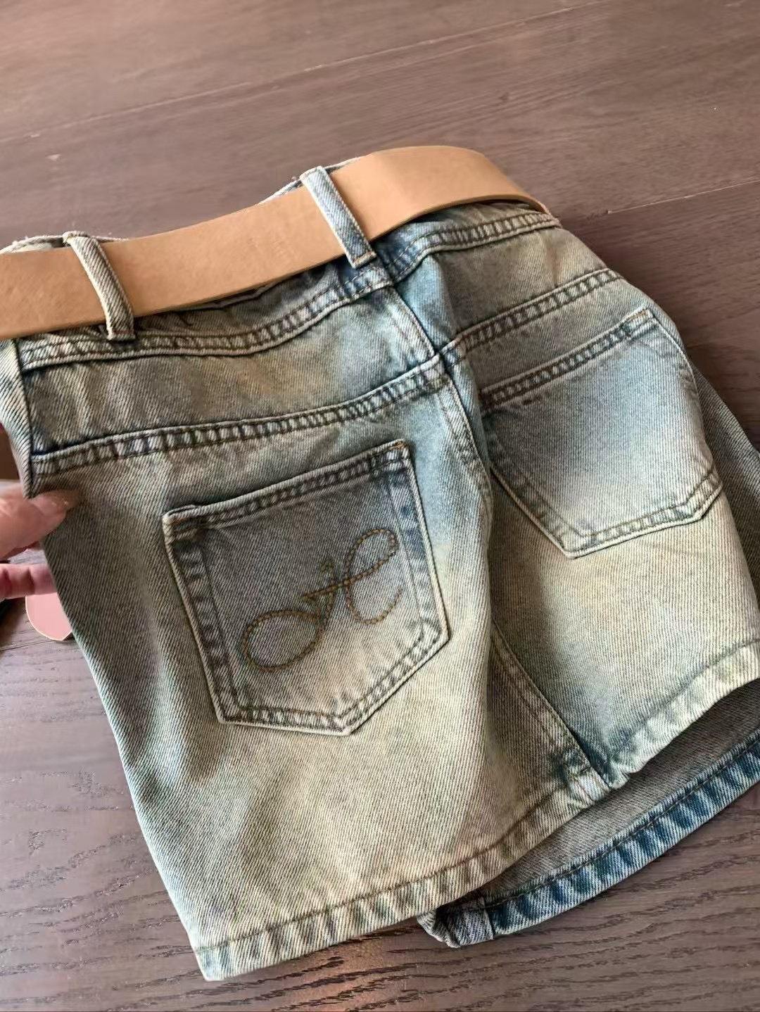 牛仔半裙（配腰帶）2