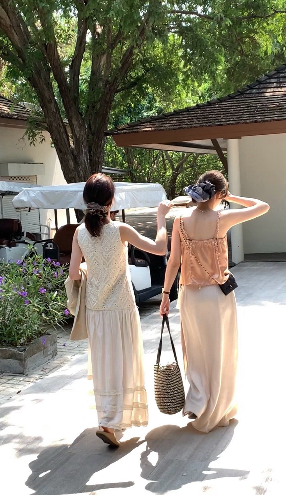 私服光感綁帶裙6