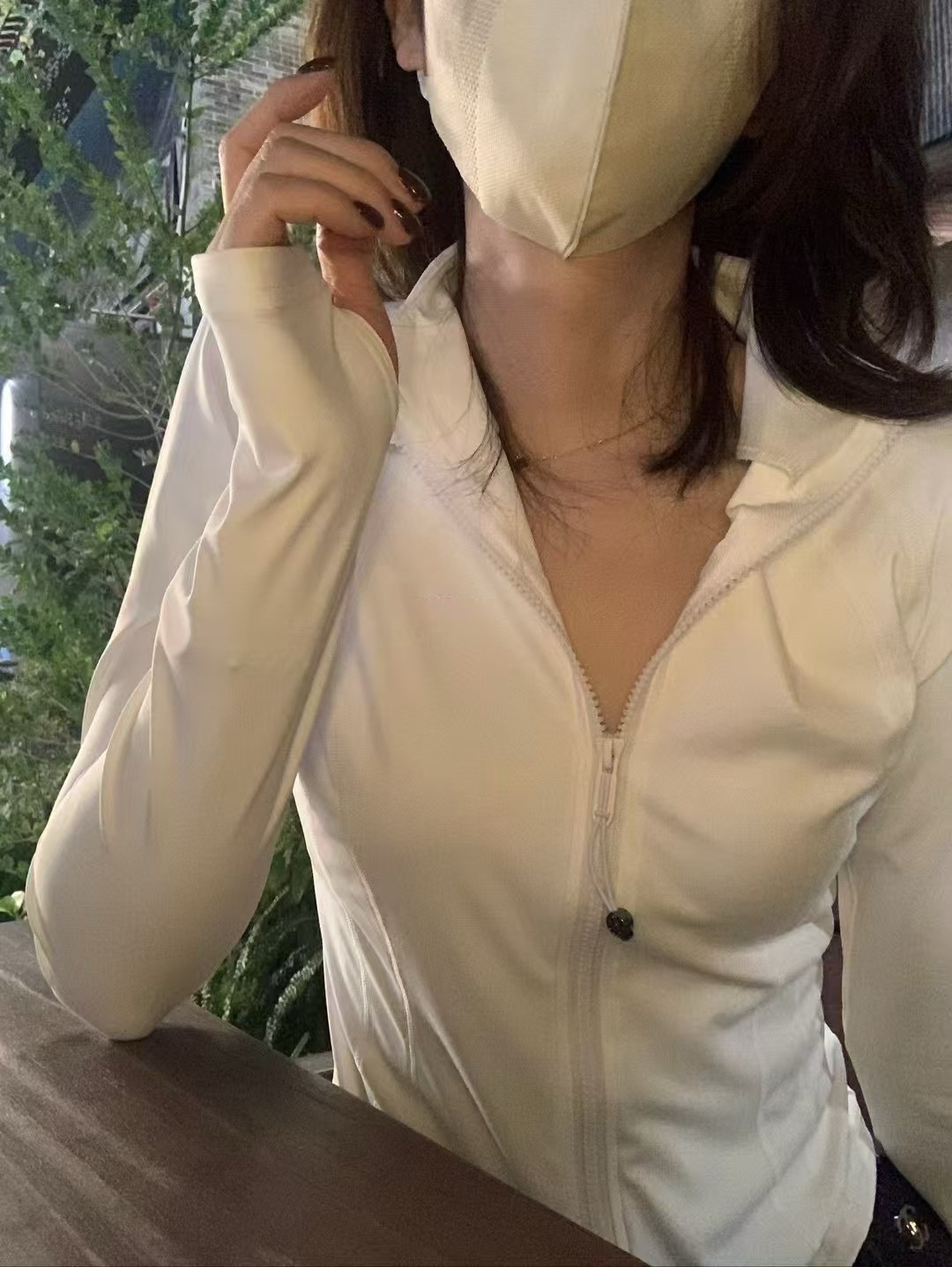 人手一件防曬外套6