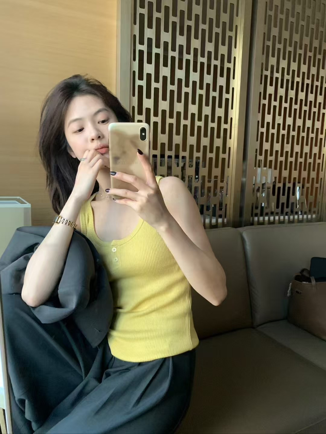 大U鈕扣內搭背心9