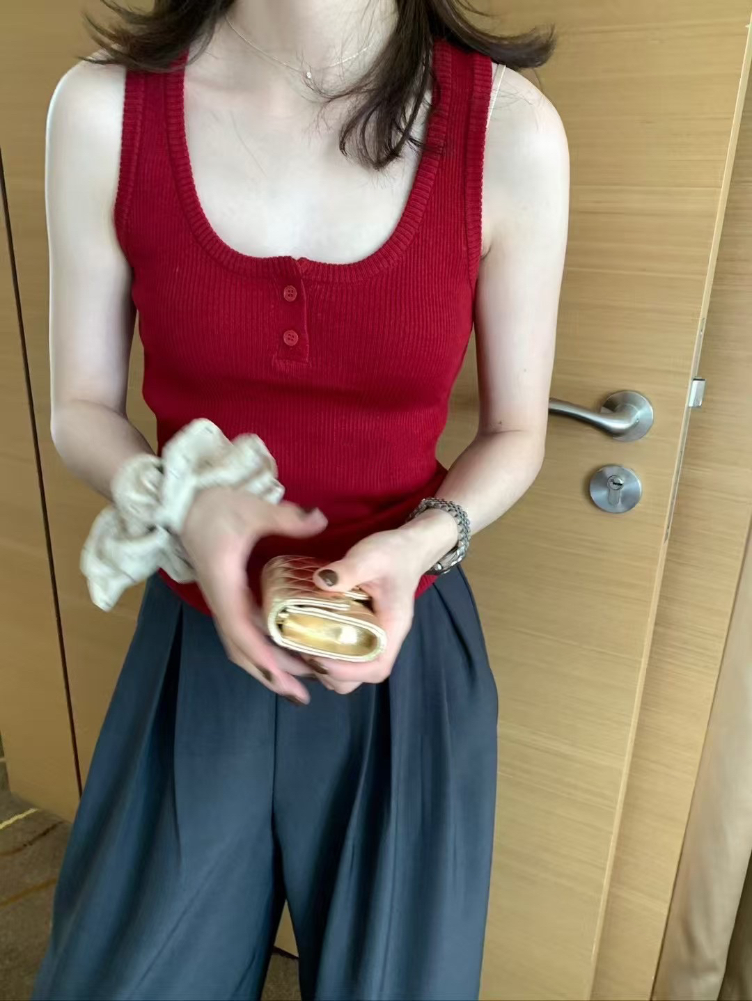 大U鈕扣內搭背心13