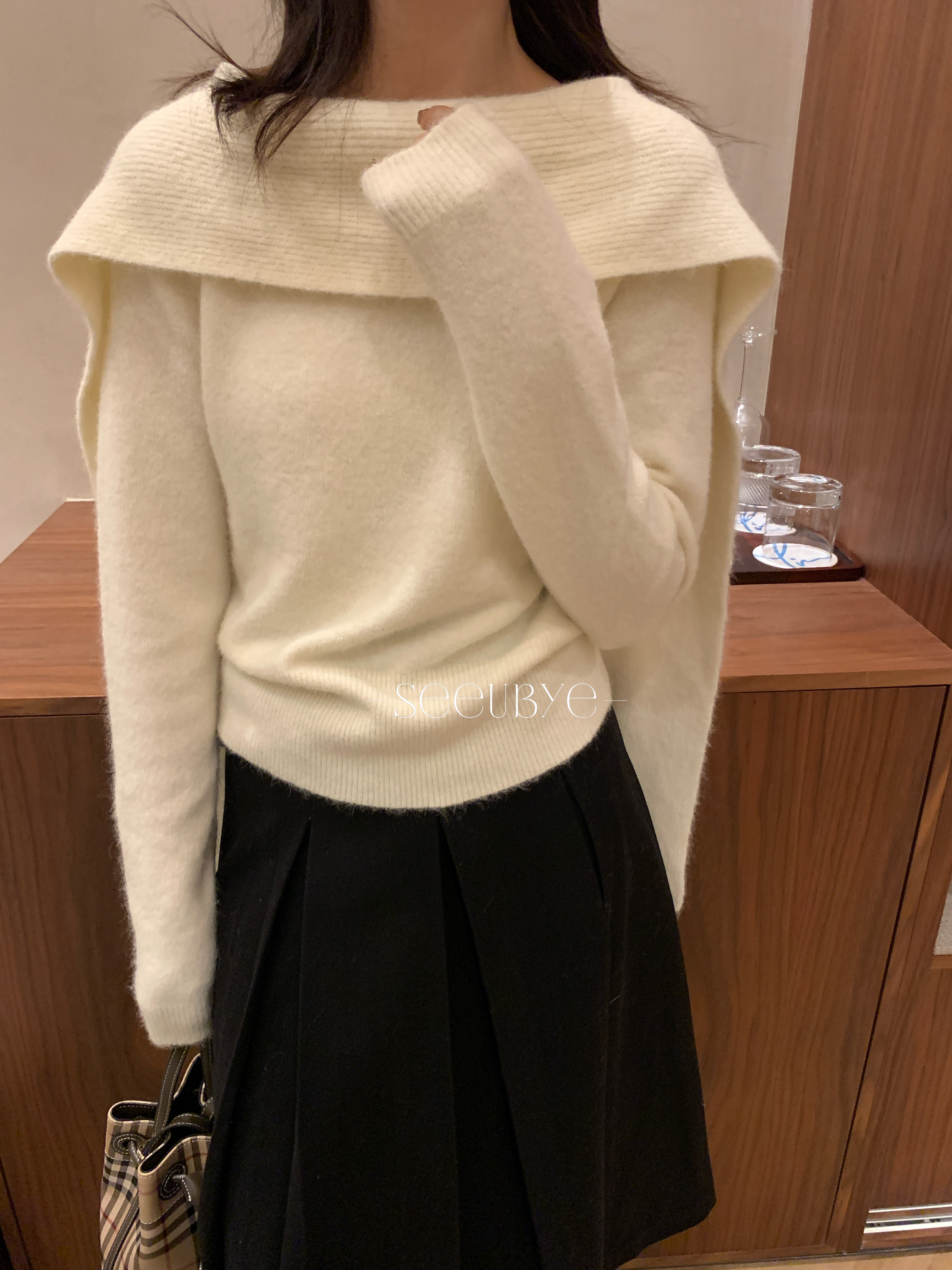 高品白標披肩毛衣7