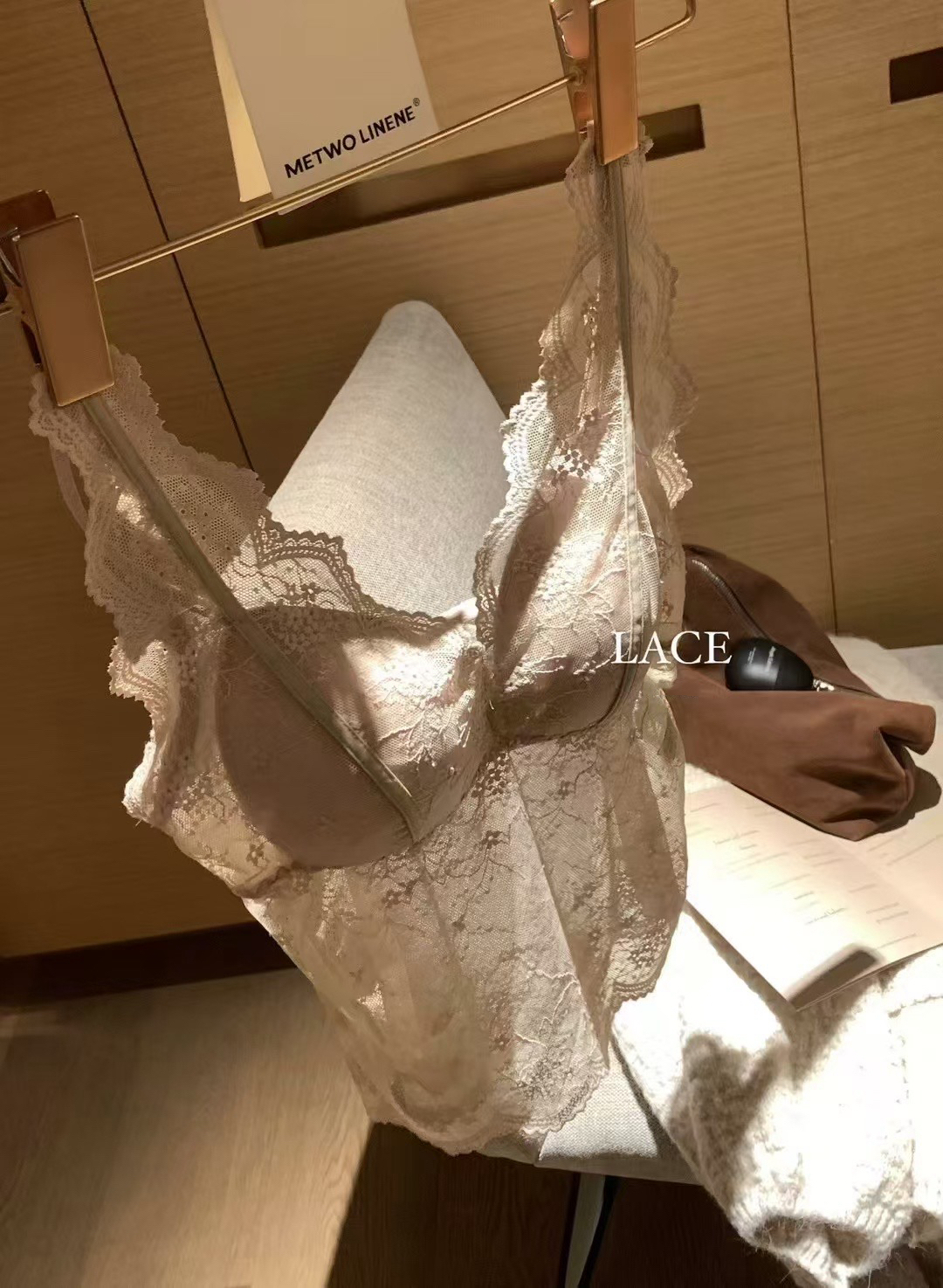 蕾絲疊穿!內搭小寶貝6