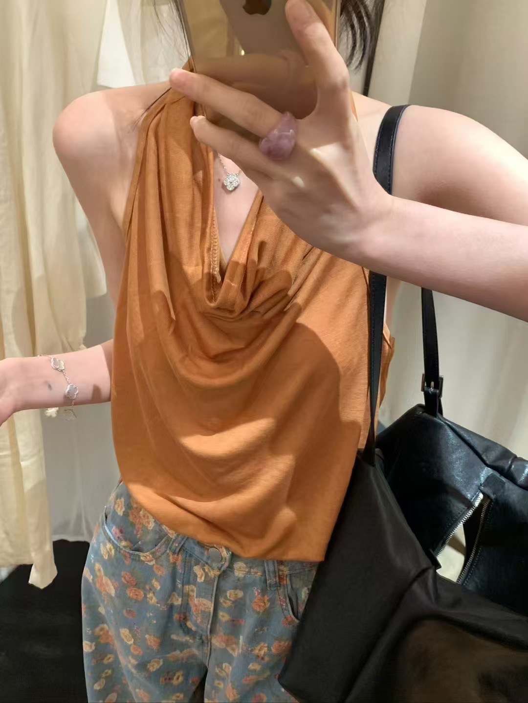 清冷蕩領吊帶13