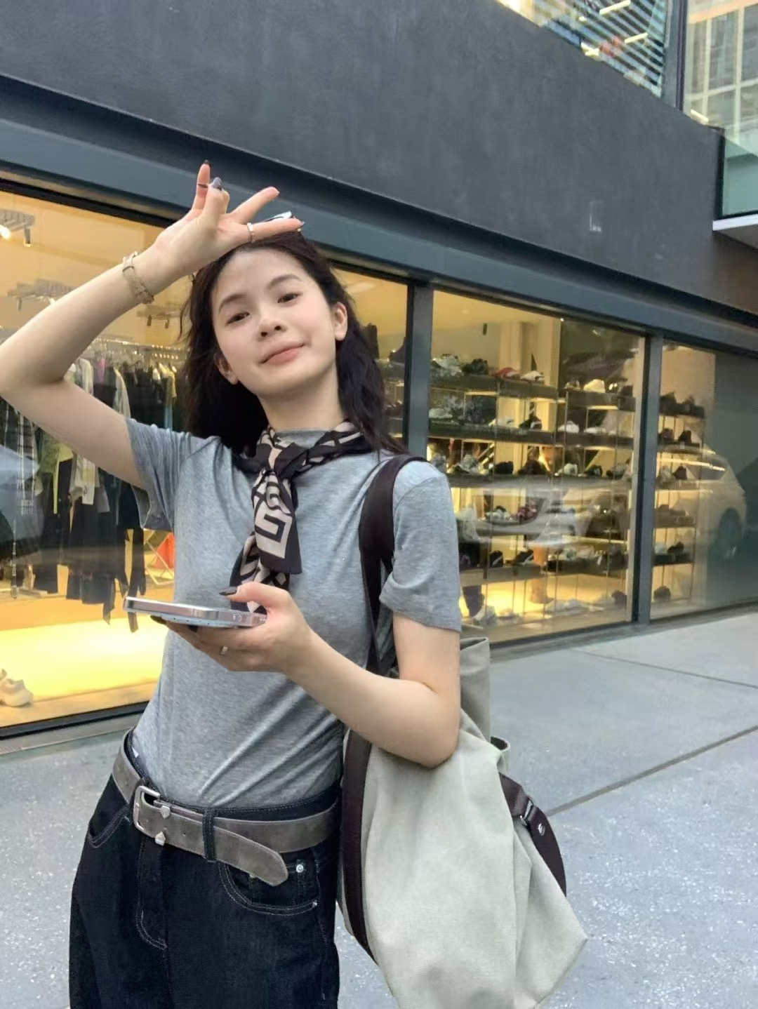 微高領氣質上衣1