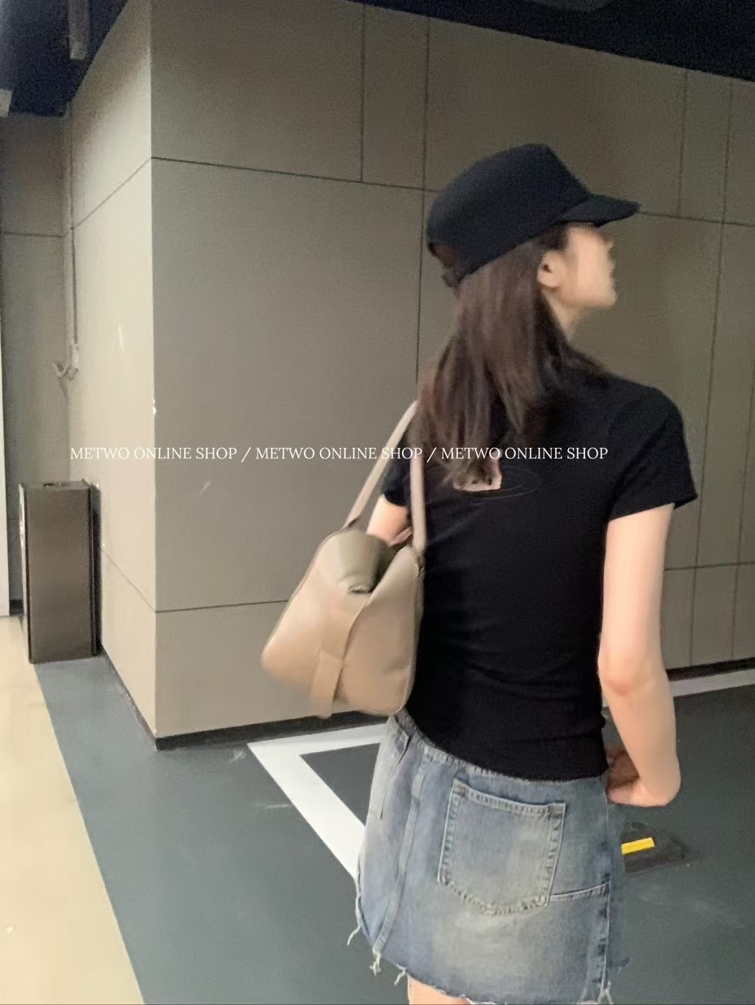 kitty網紗刺繡tee3