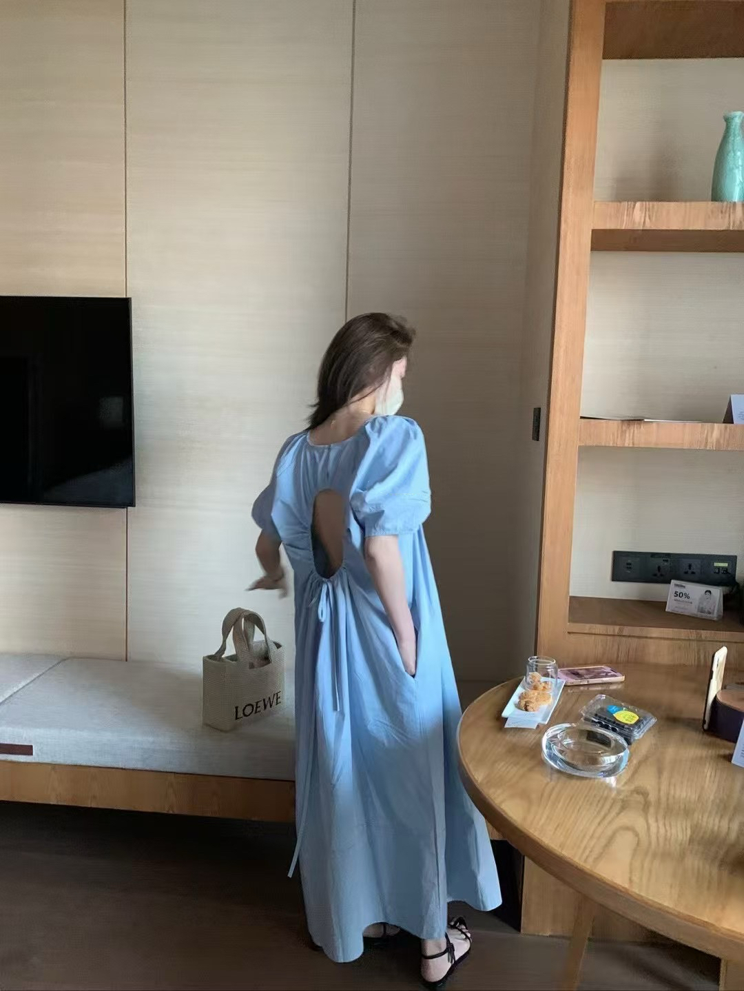 韓代露背連衣裙3