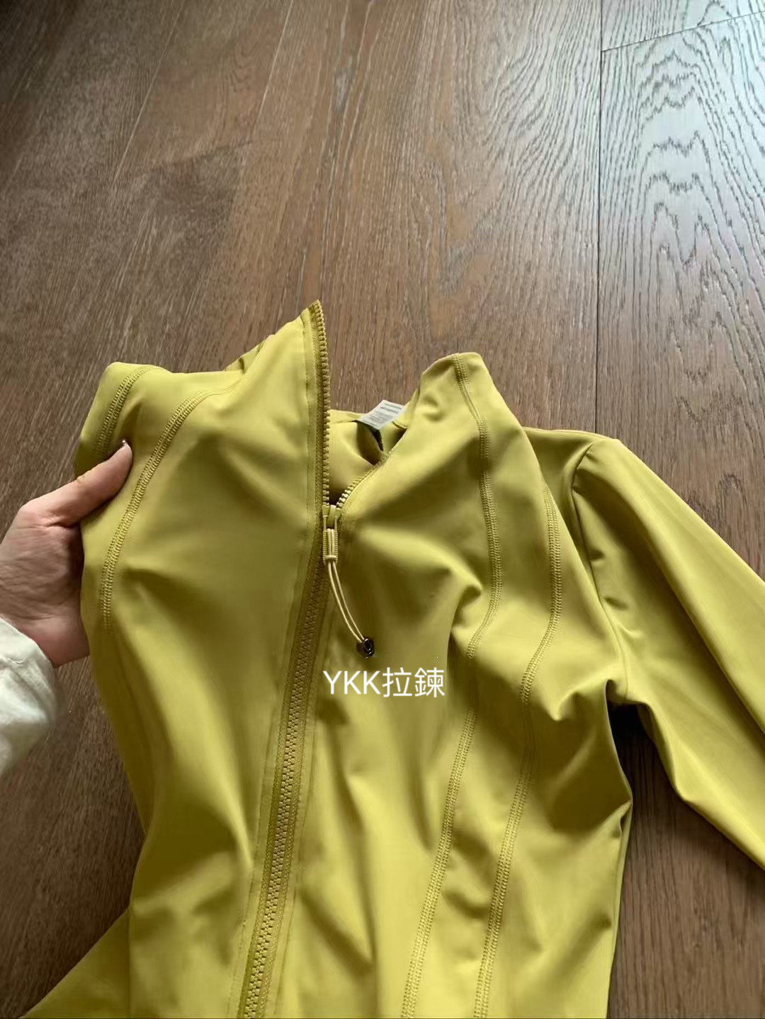 人手一件防曬外套15