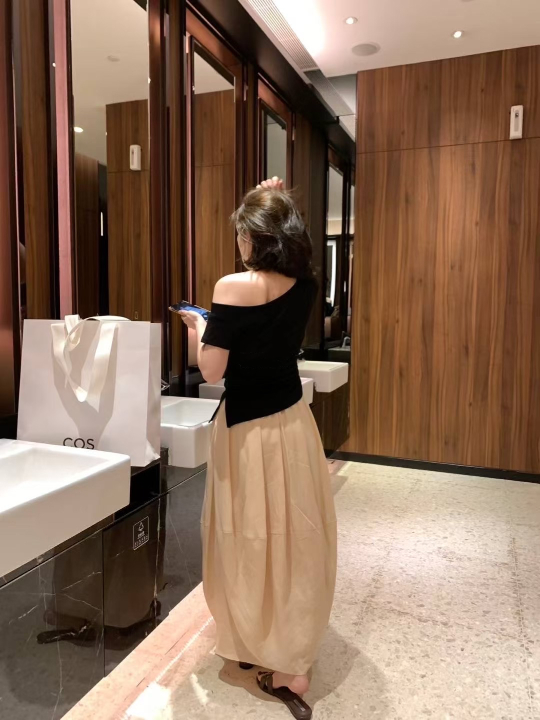 4色！兩穿法tee7