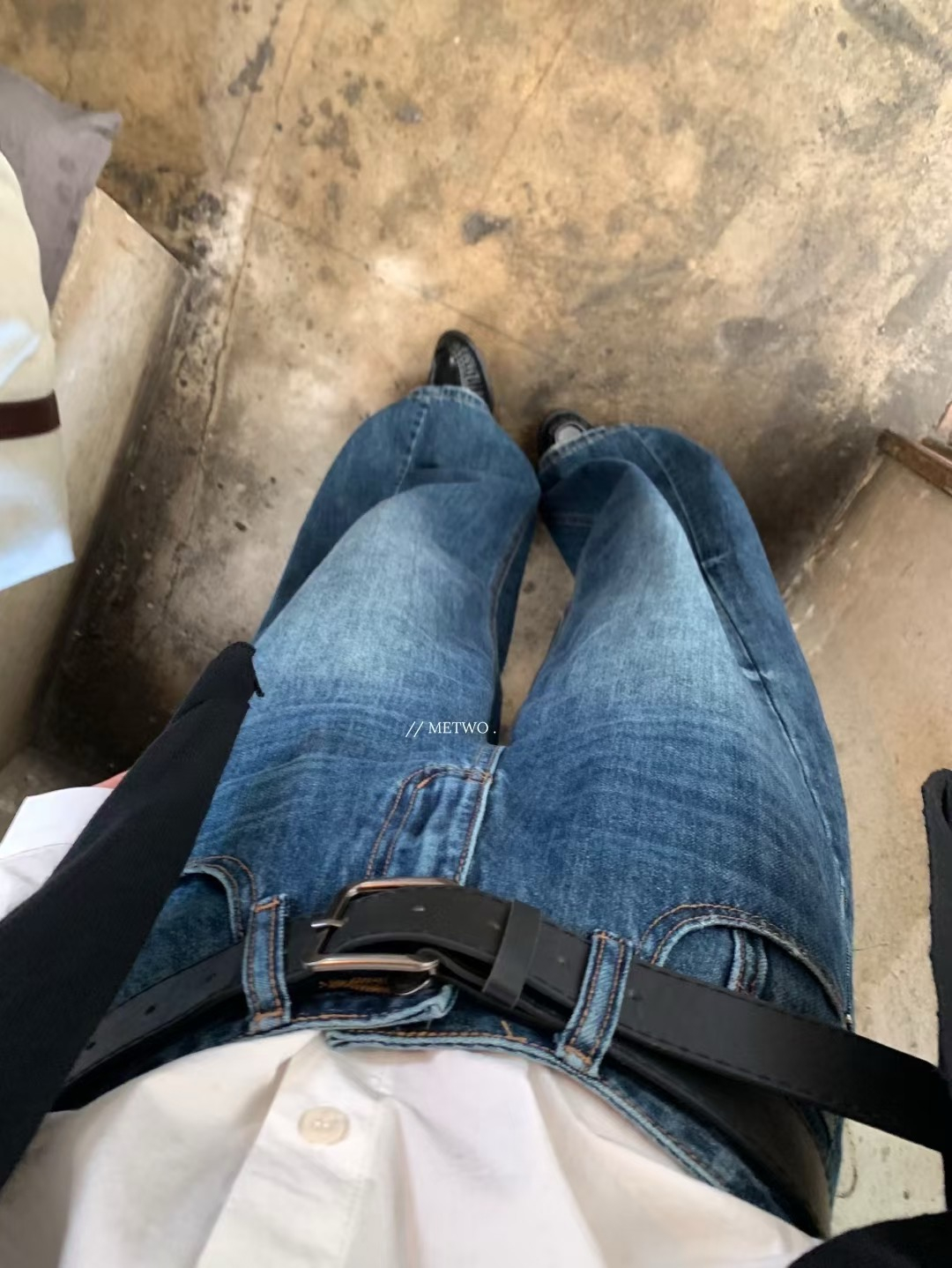 藍闊腿牛仔褲（配腰帶）3