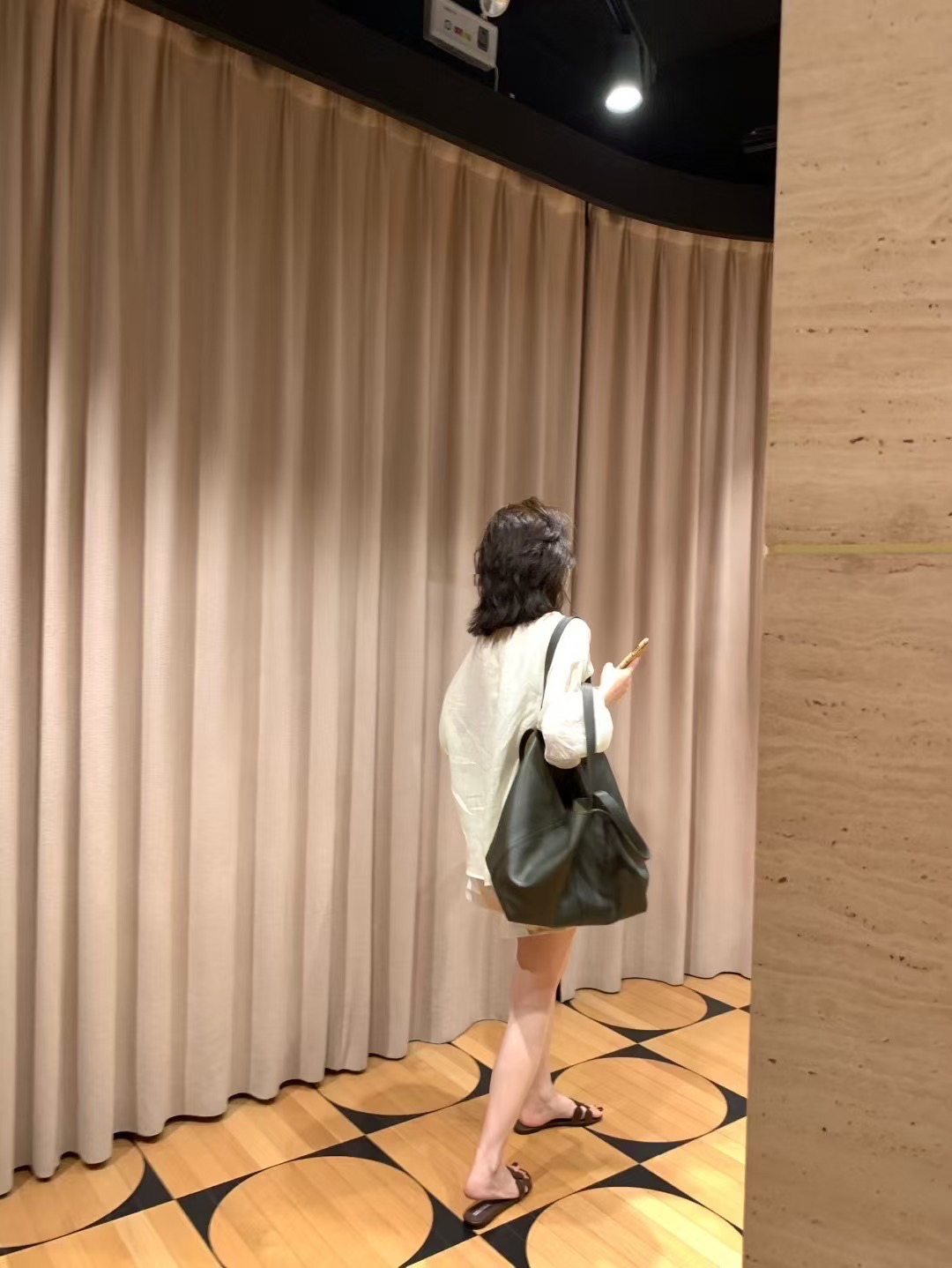 歐貨重工刺繡襯衫1