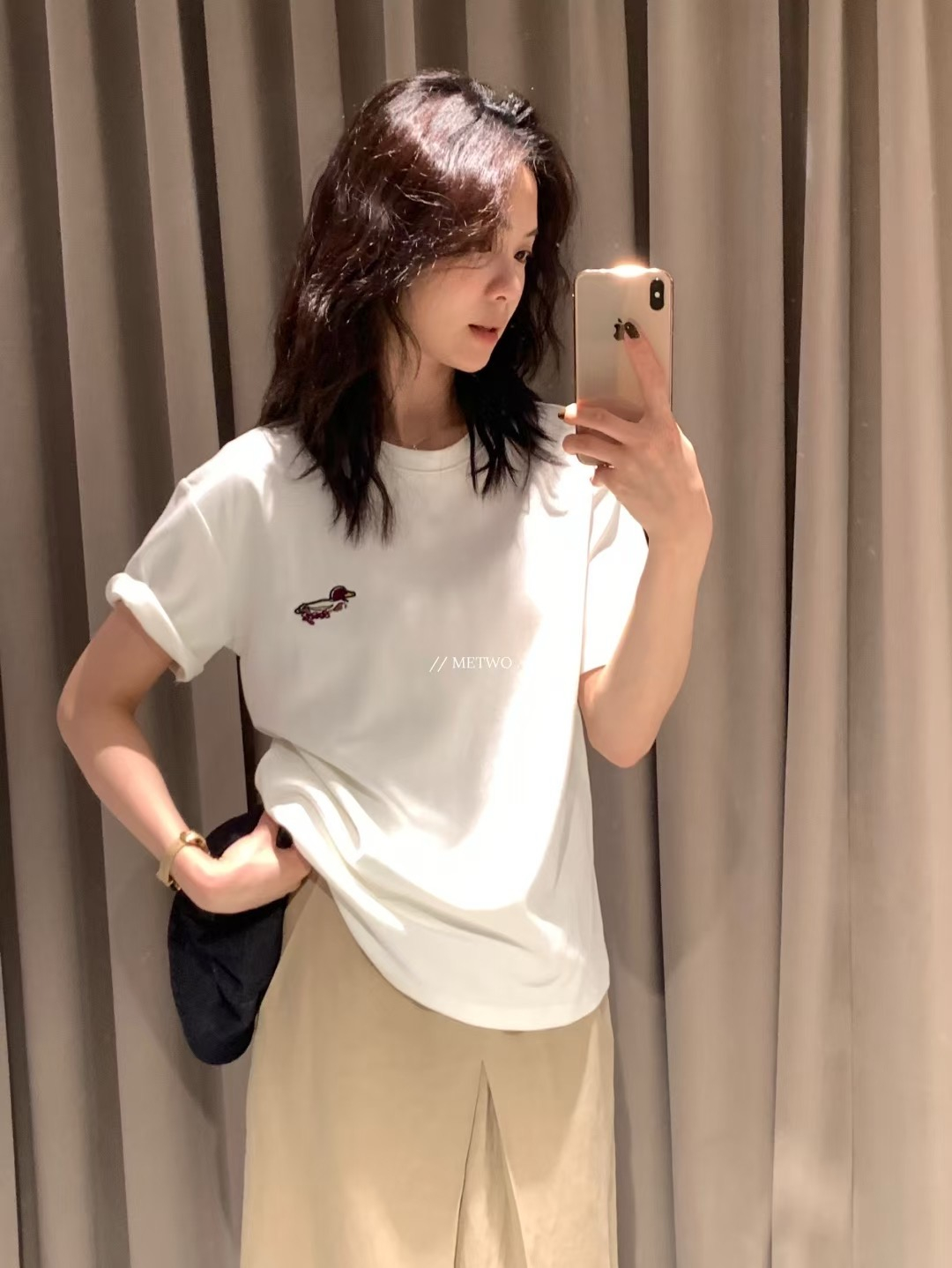 Burberr*大牌白tee5